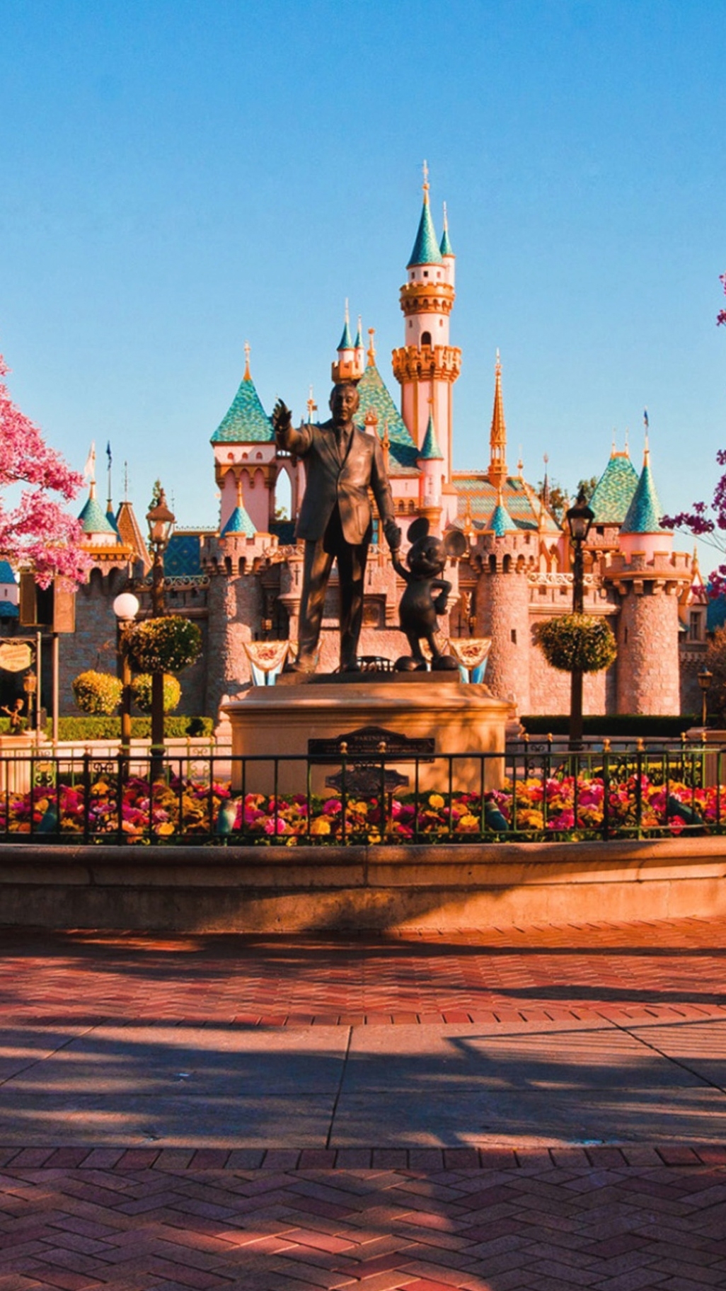 Disneyland California Wallpapers