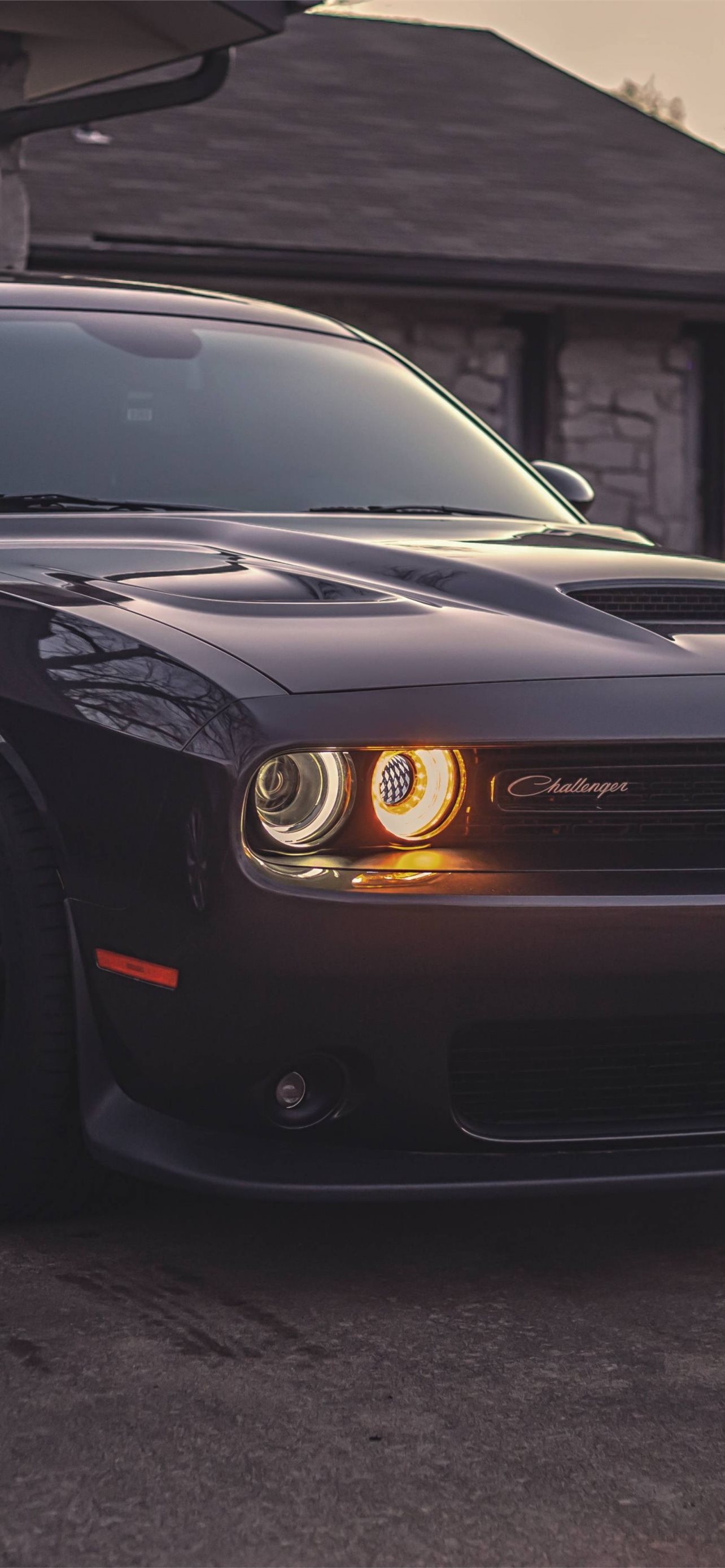 Dodge Challenger Iphone Wallpapers