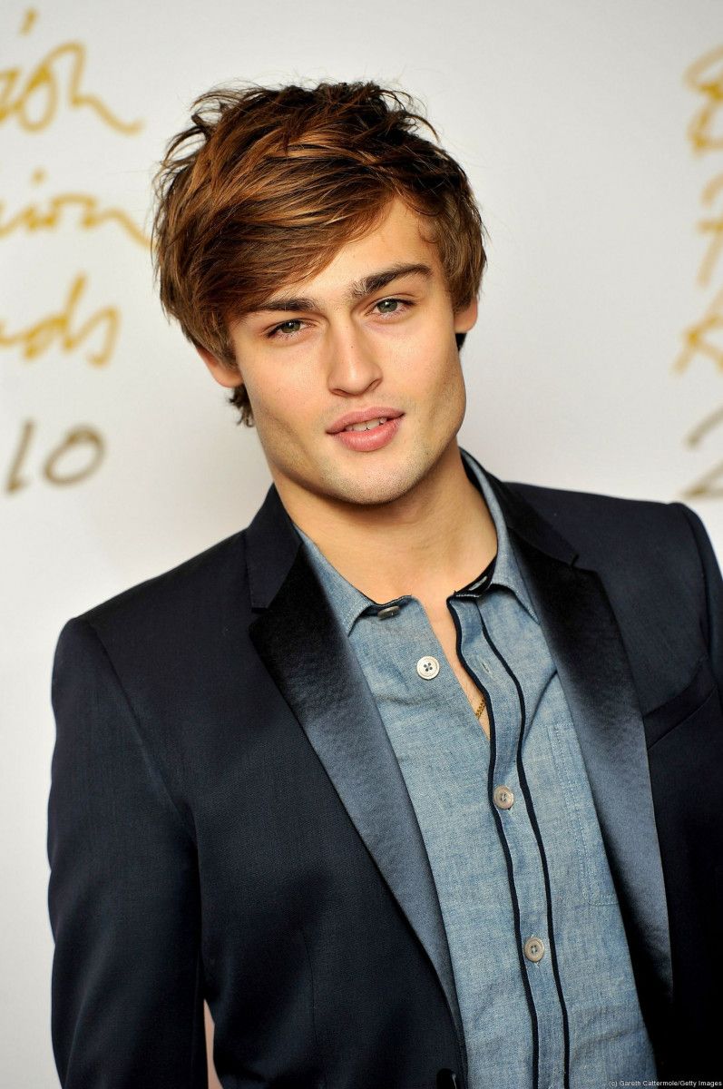 Douglas Booth Shirtless Wallpapers