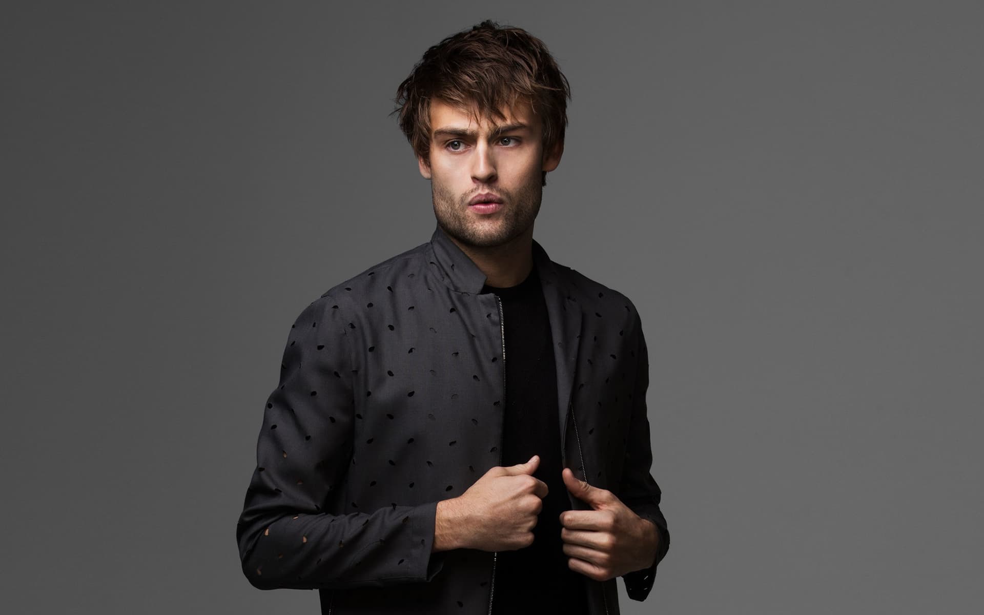 Douglas Booth Shirtless Wallpapers