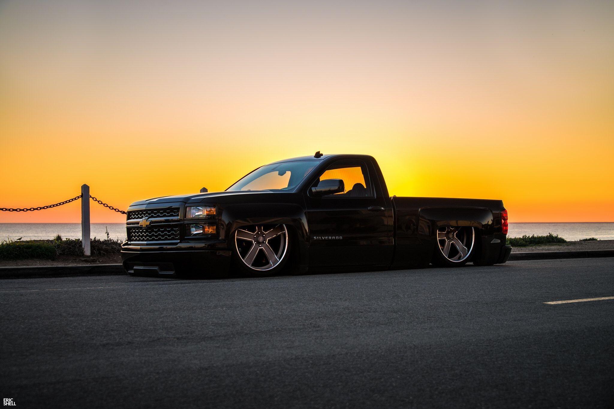 Dropped Trucks Wallpapers