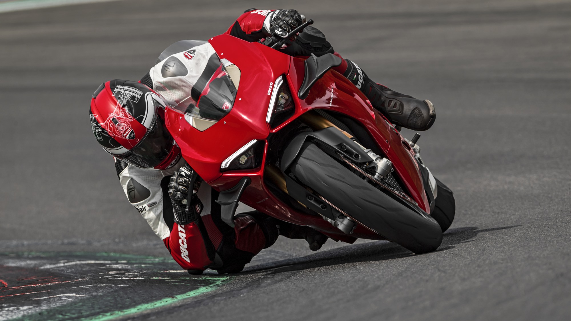 Ducati Panigale V4 Black Wallpapers