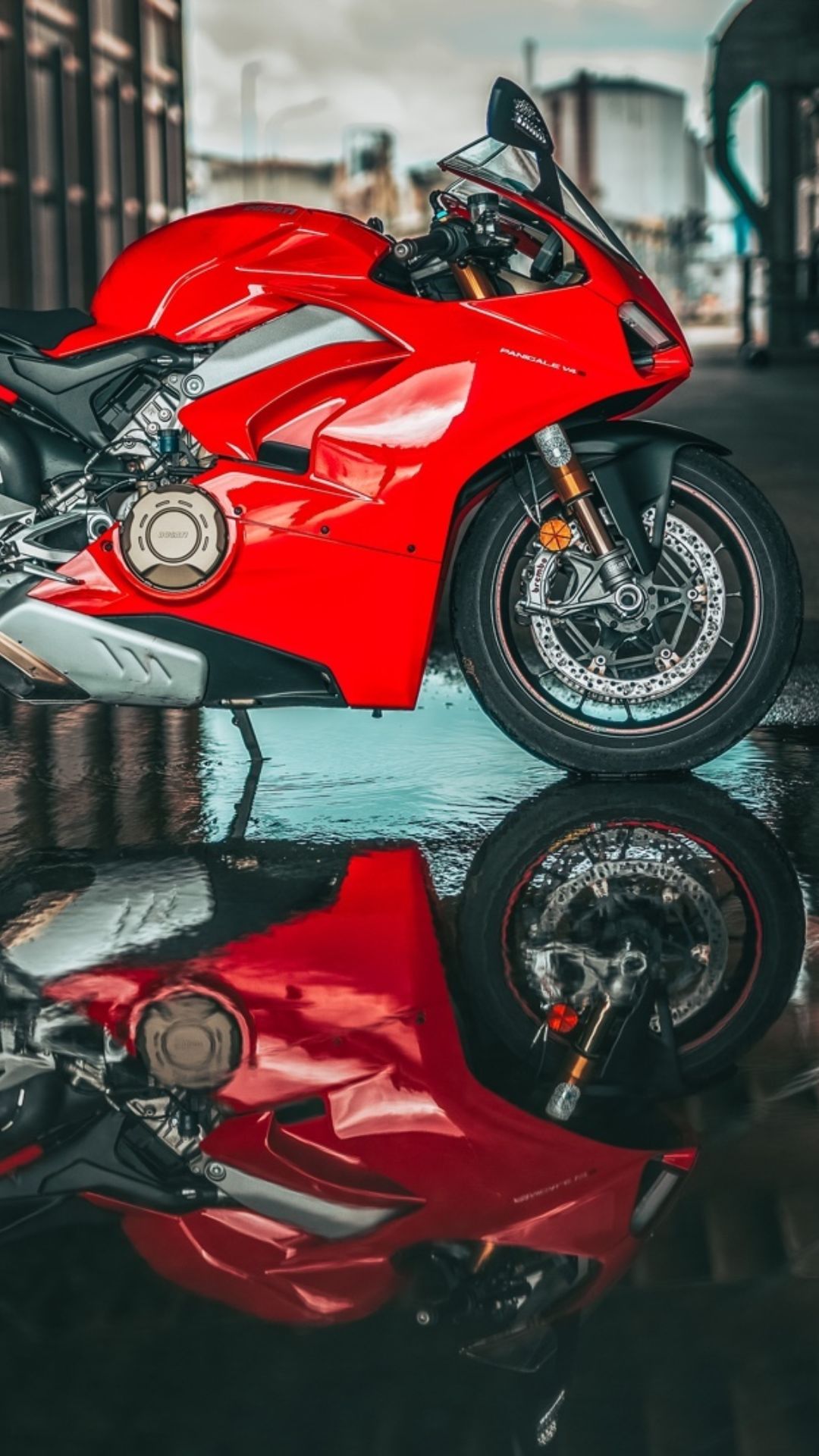 Ducati Panigale V4 Black Wallpapers