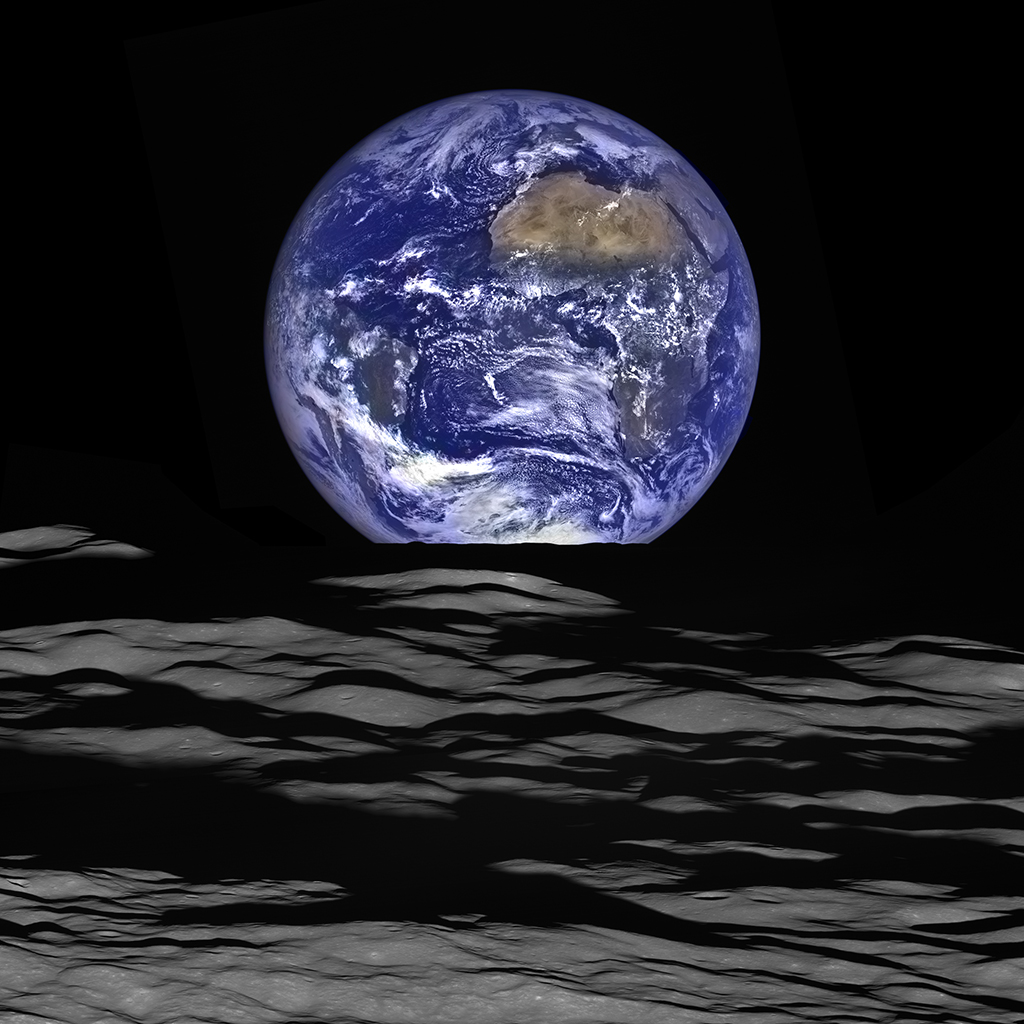 Earthrise Wallpapers