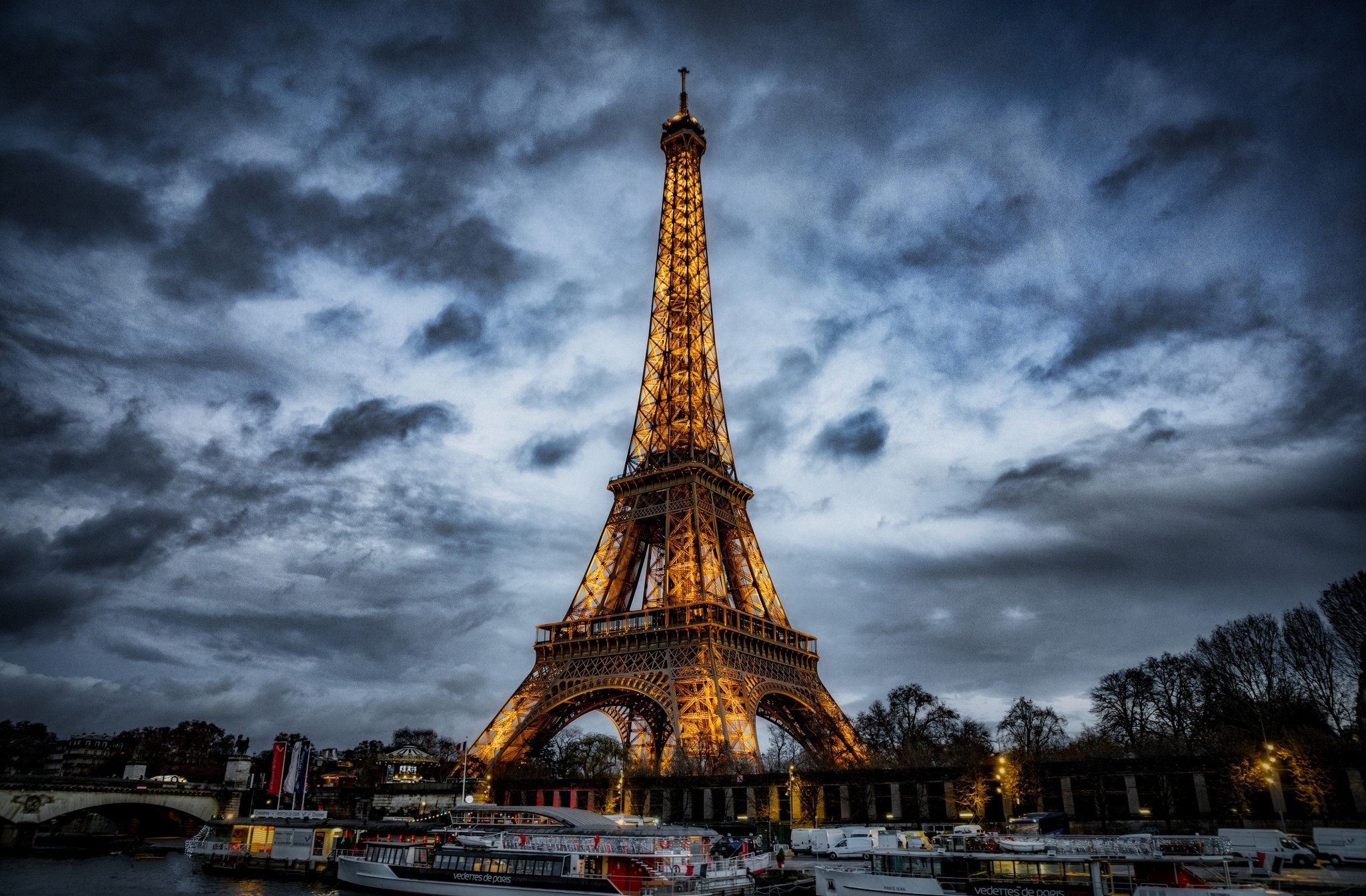 Eiffel Wallpapers