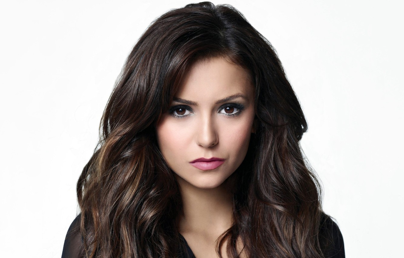 Elena Gilbert Wallpapers