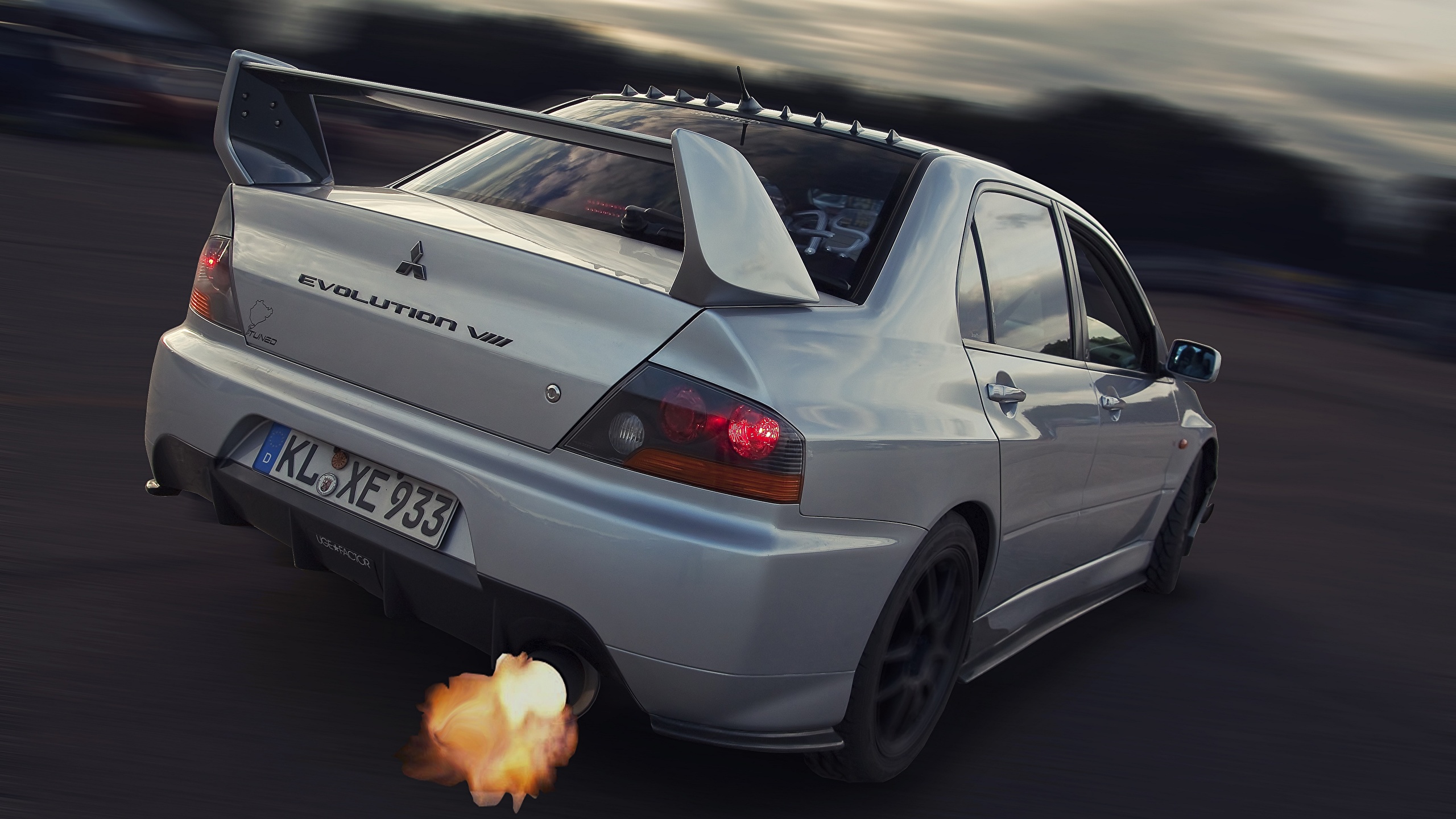 Evo 8 Wallpapers