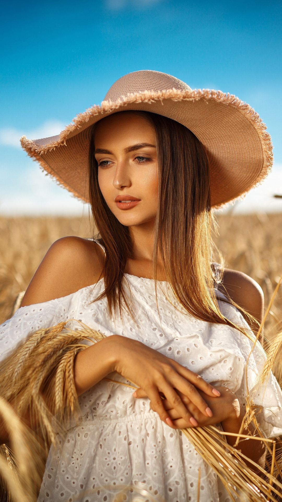 Farm Girls Pics Wallpapers