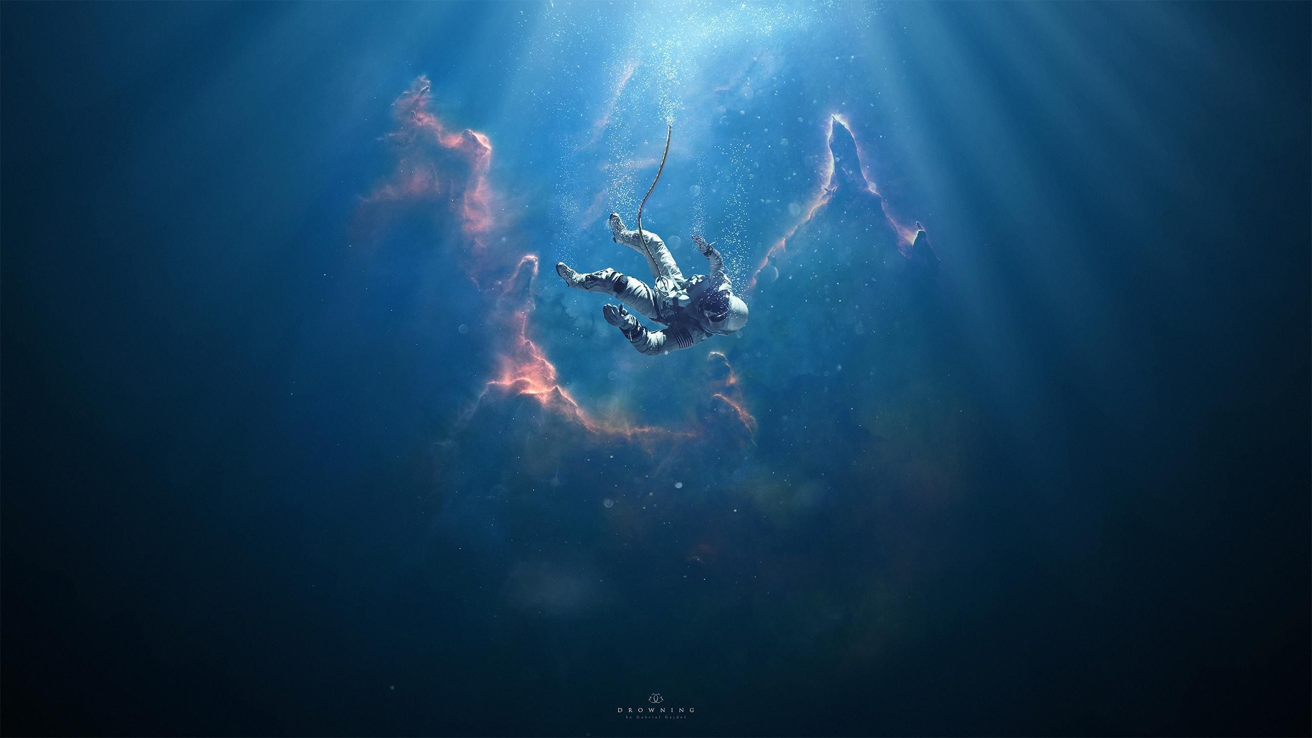 Floating Wallpapers