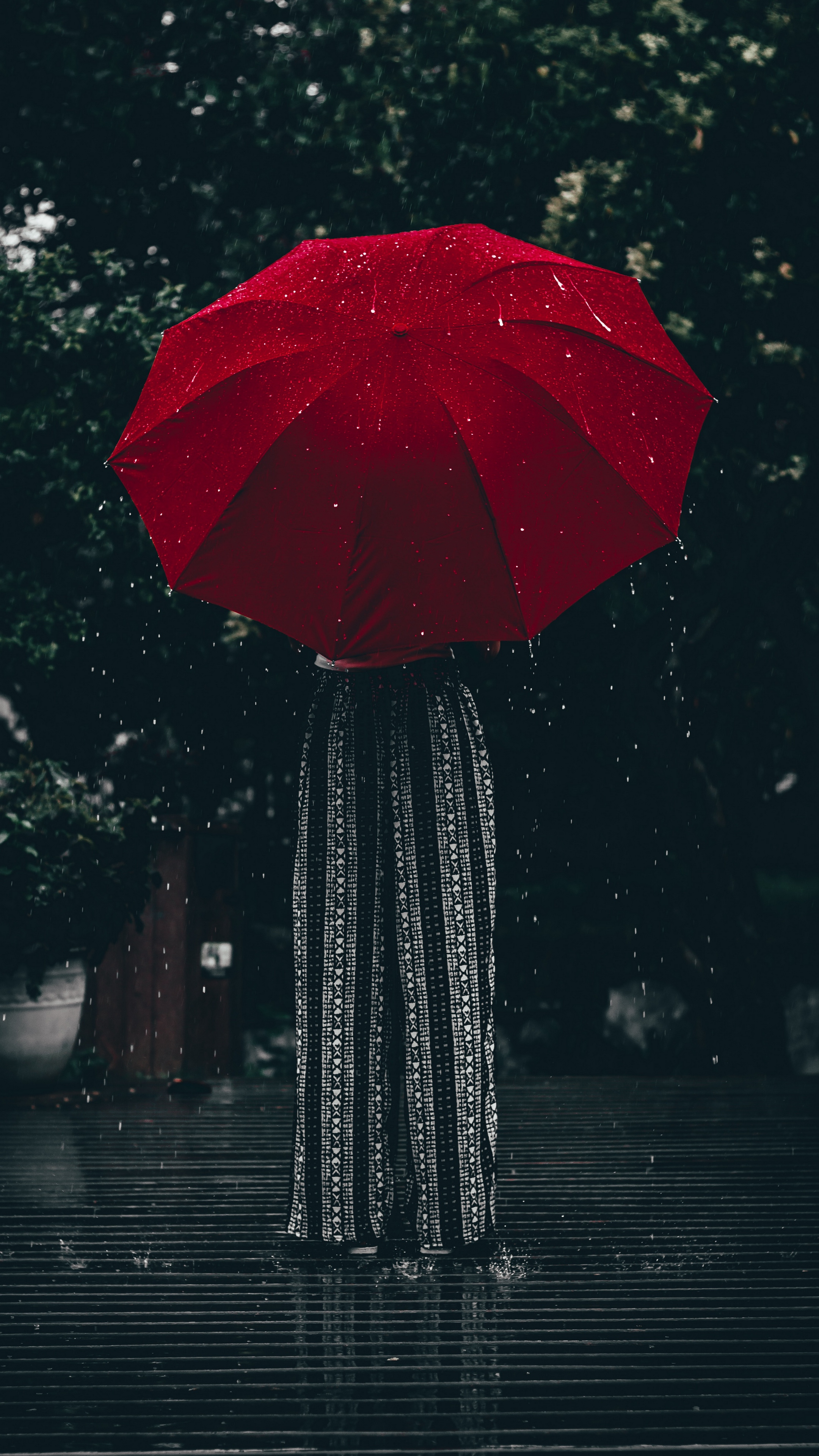 Fly Umbrella Wallpapers