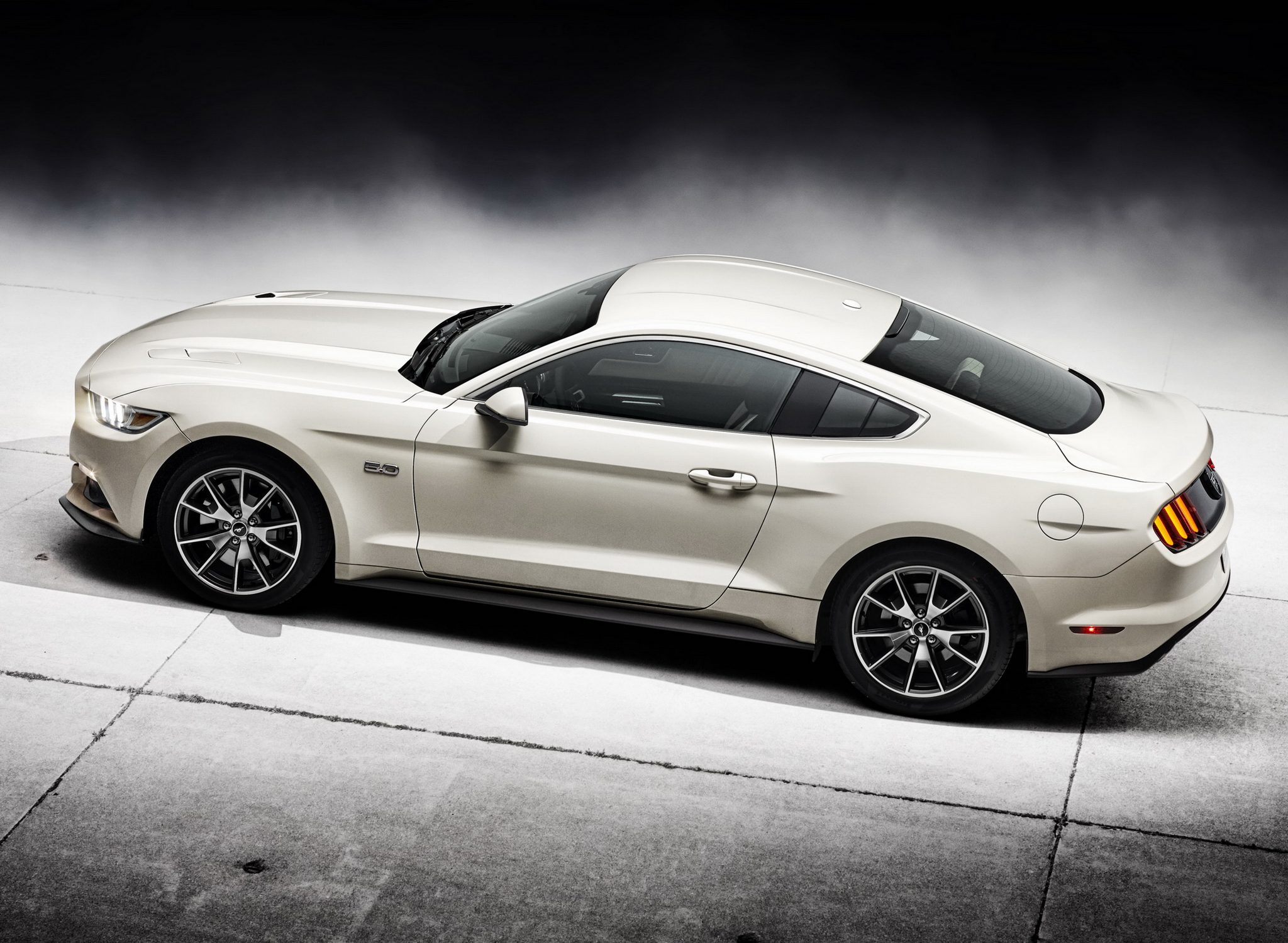 Ford Mustang 2015 Wallpapers