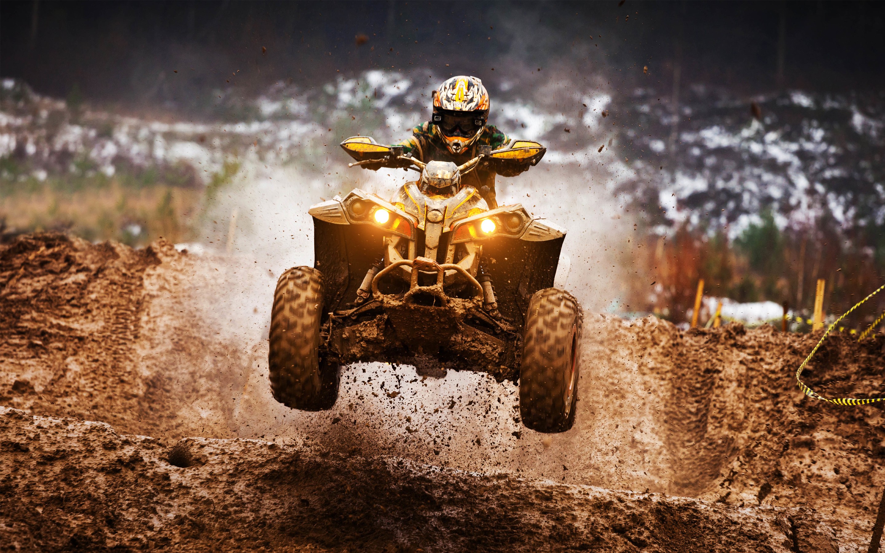 Four Wheelers Wallpapers