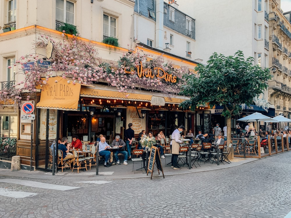 French Cafe Wallpapers