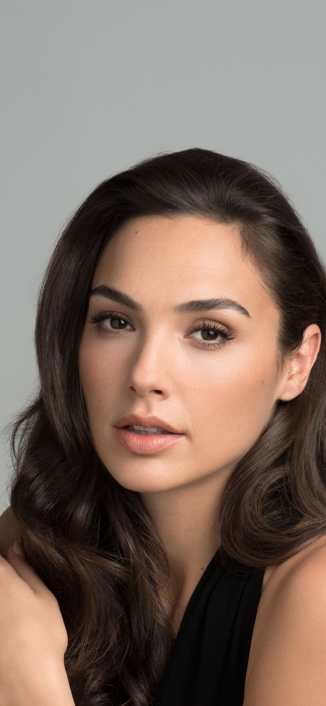 Gal Gadot Iphone Wallpapers