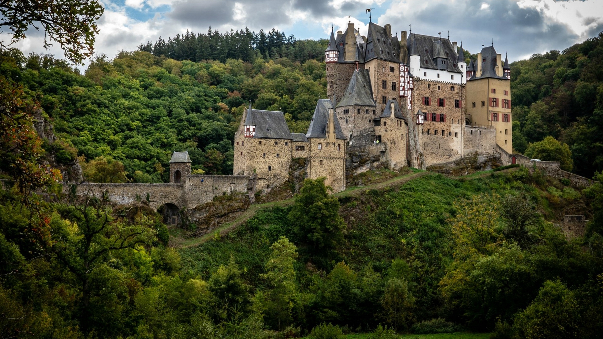 German Castles Wallpapers