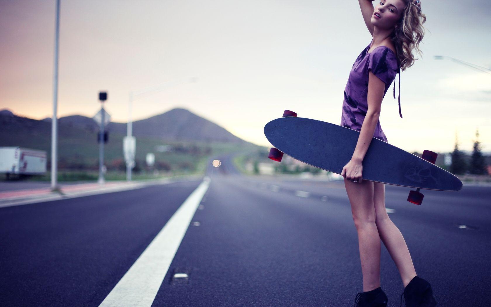 Girl Skate Wallpapers