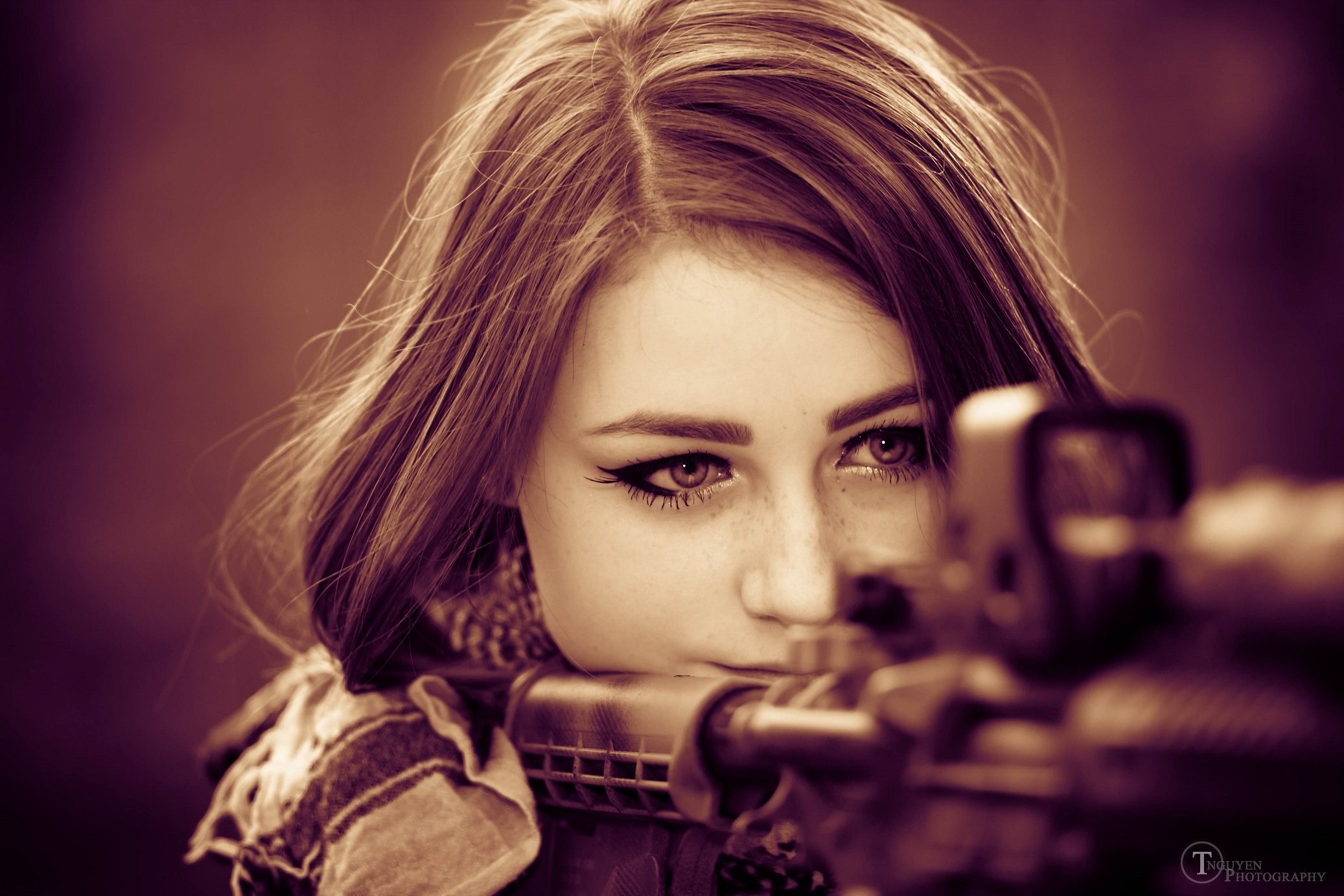 Girl With Guns Wallpapers