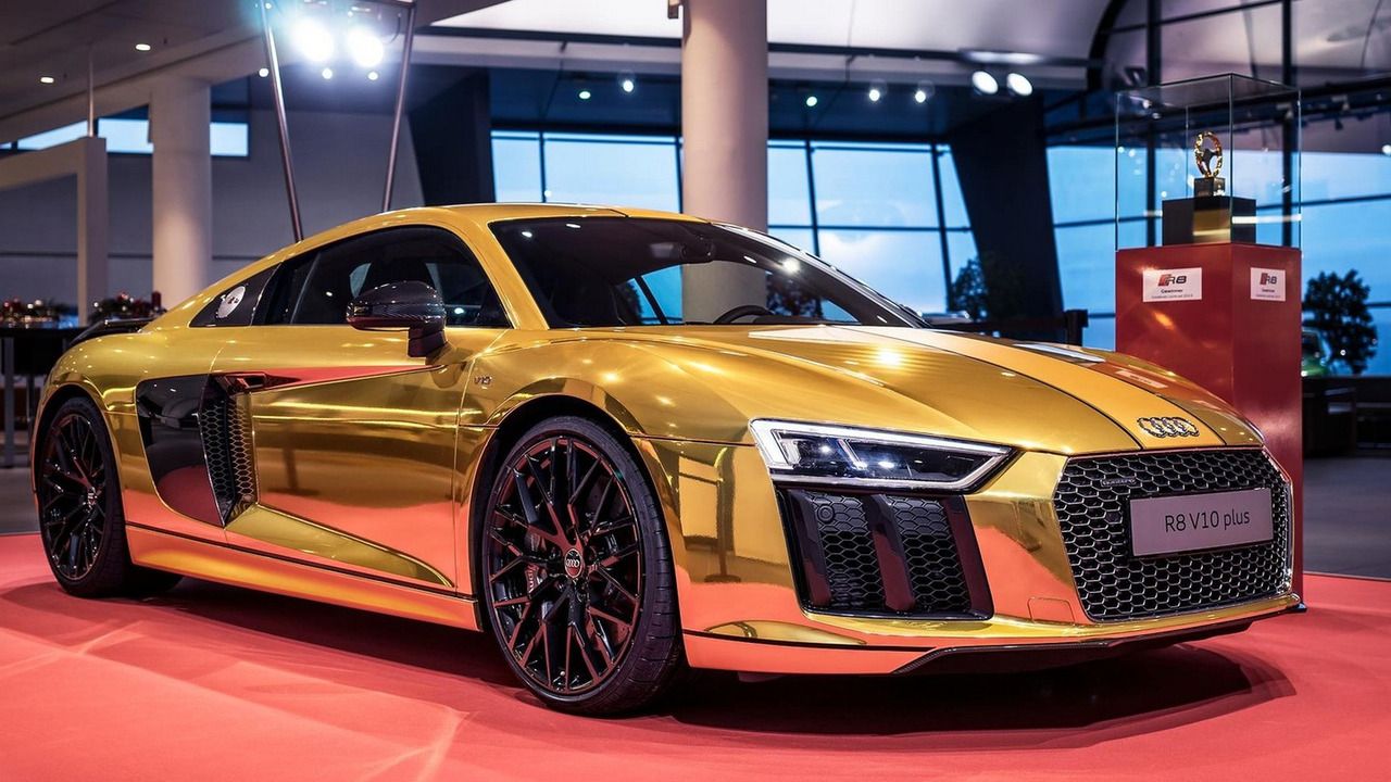 Gold Audi R8 Wallpapers