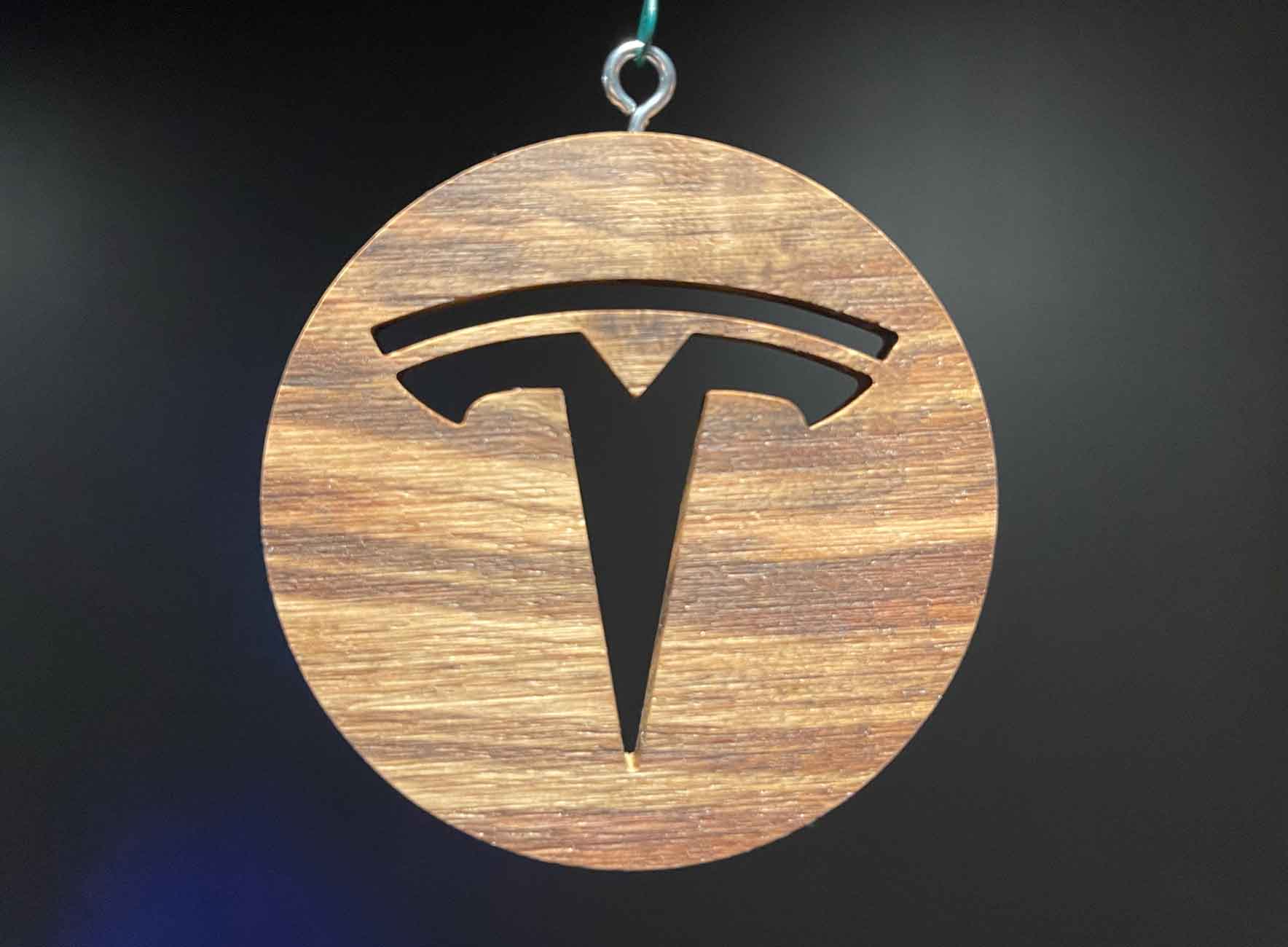 Gold Tesla Logo Wallpapers