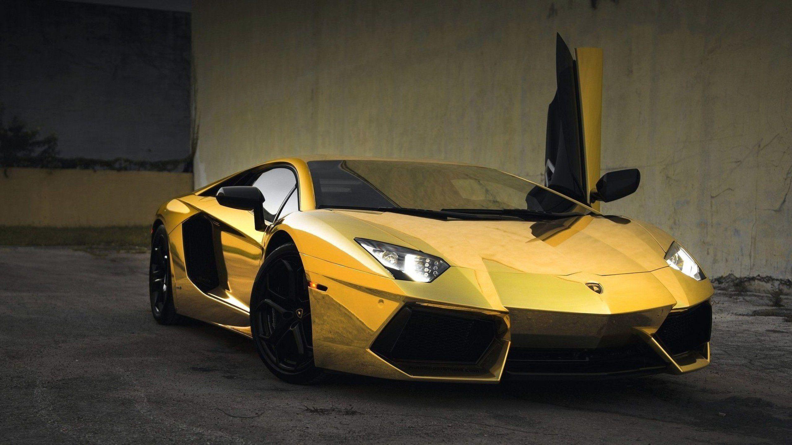 Golden Lamborghini Wallpapers