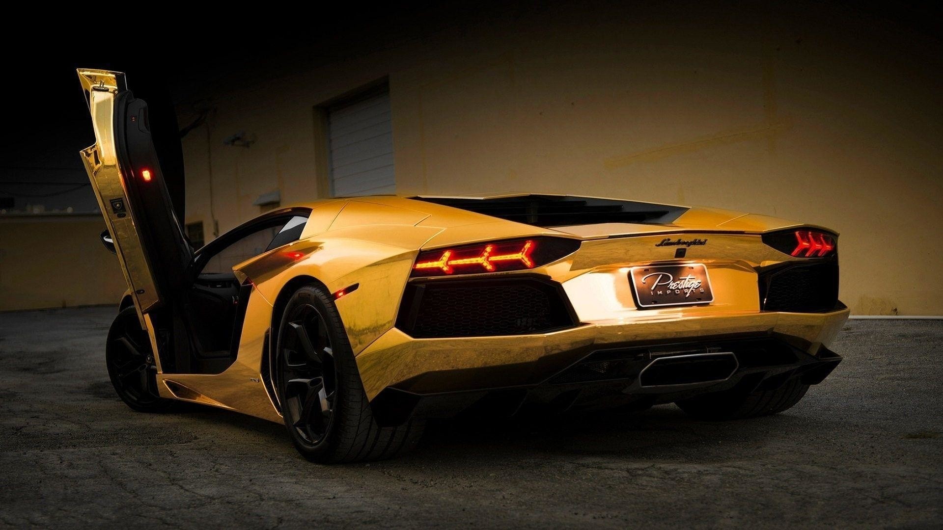 Golden Lamborghini Wallpapers