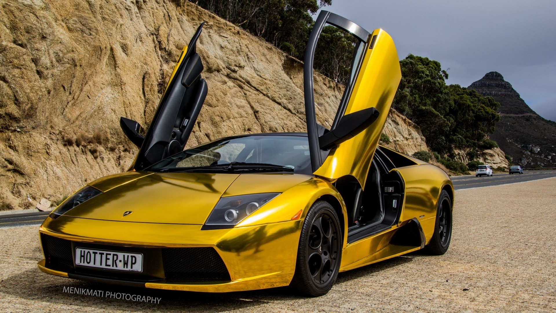 Golden Lamborghini Wallpapers