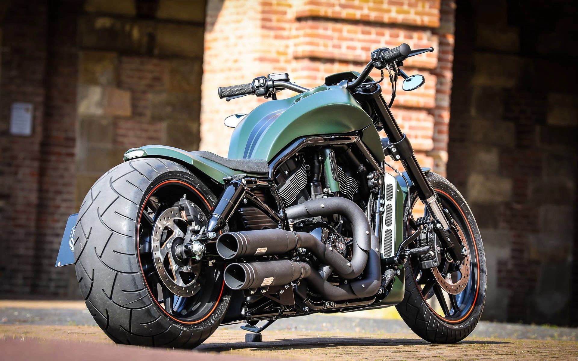 Green Motorcycle Wallpapers