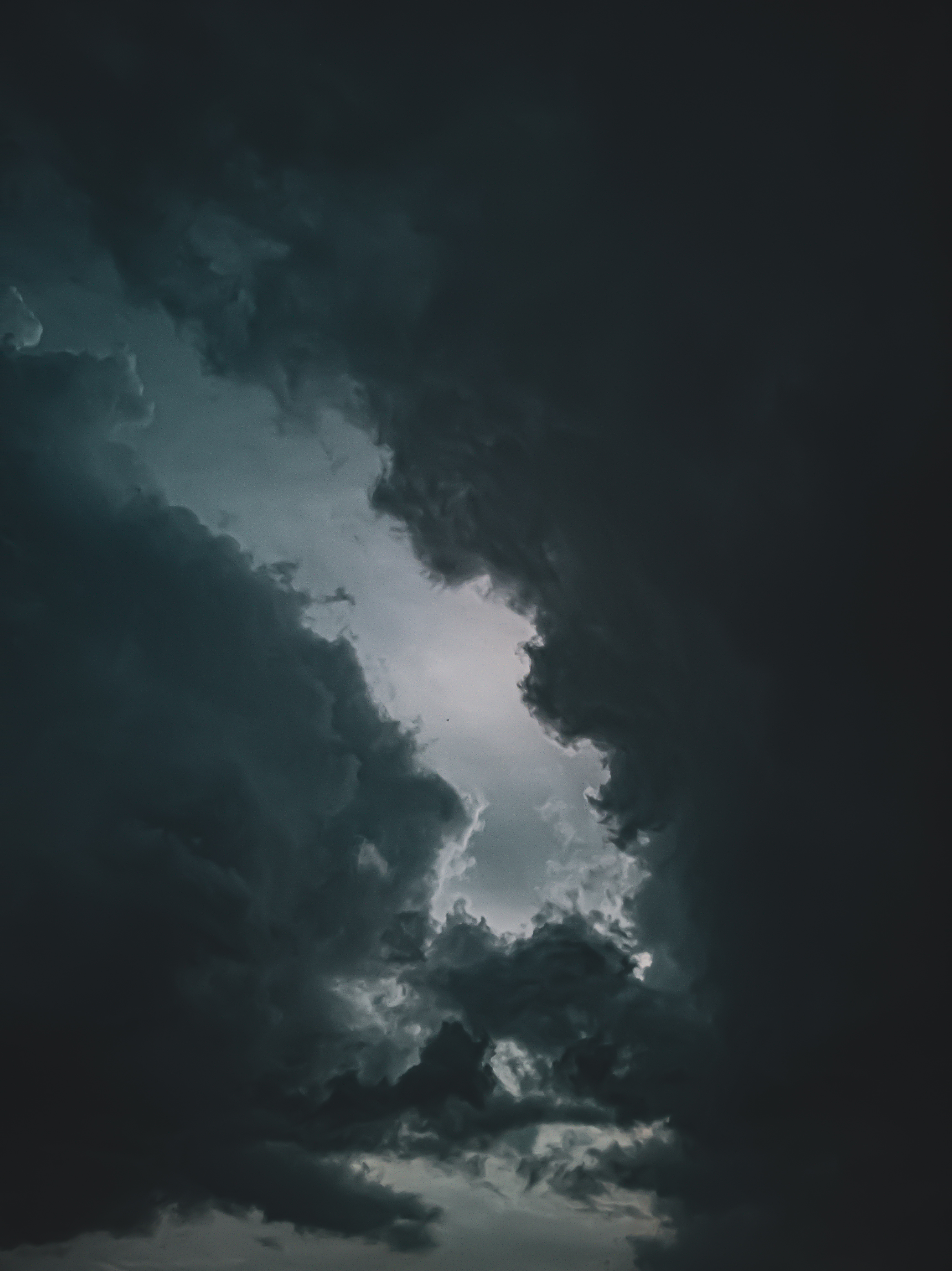 Grey Clouds Wallpapers