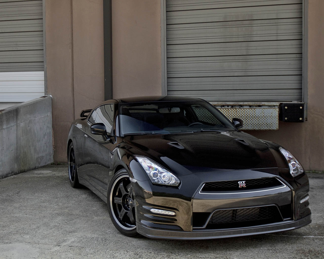 Gtr Black Edition Wallpapers