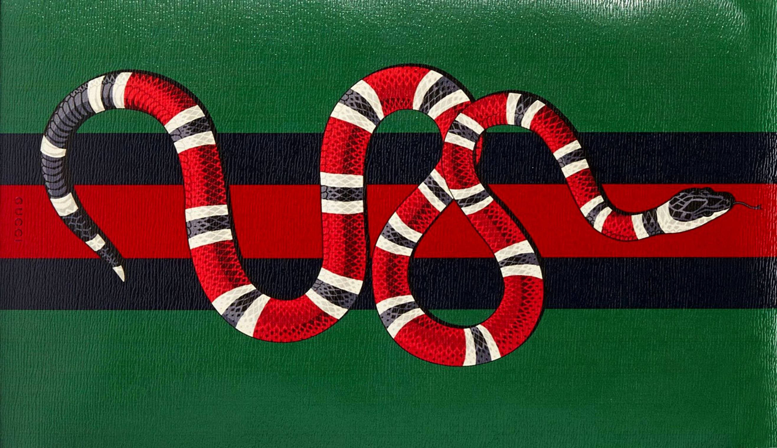 Gucci Red Snake Wallpapers