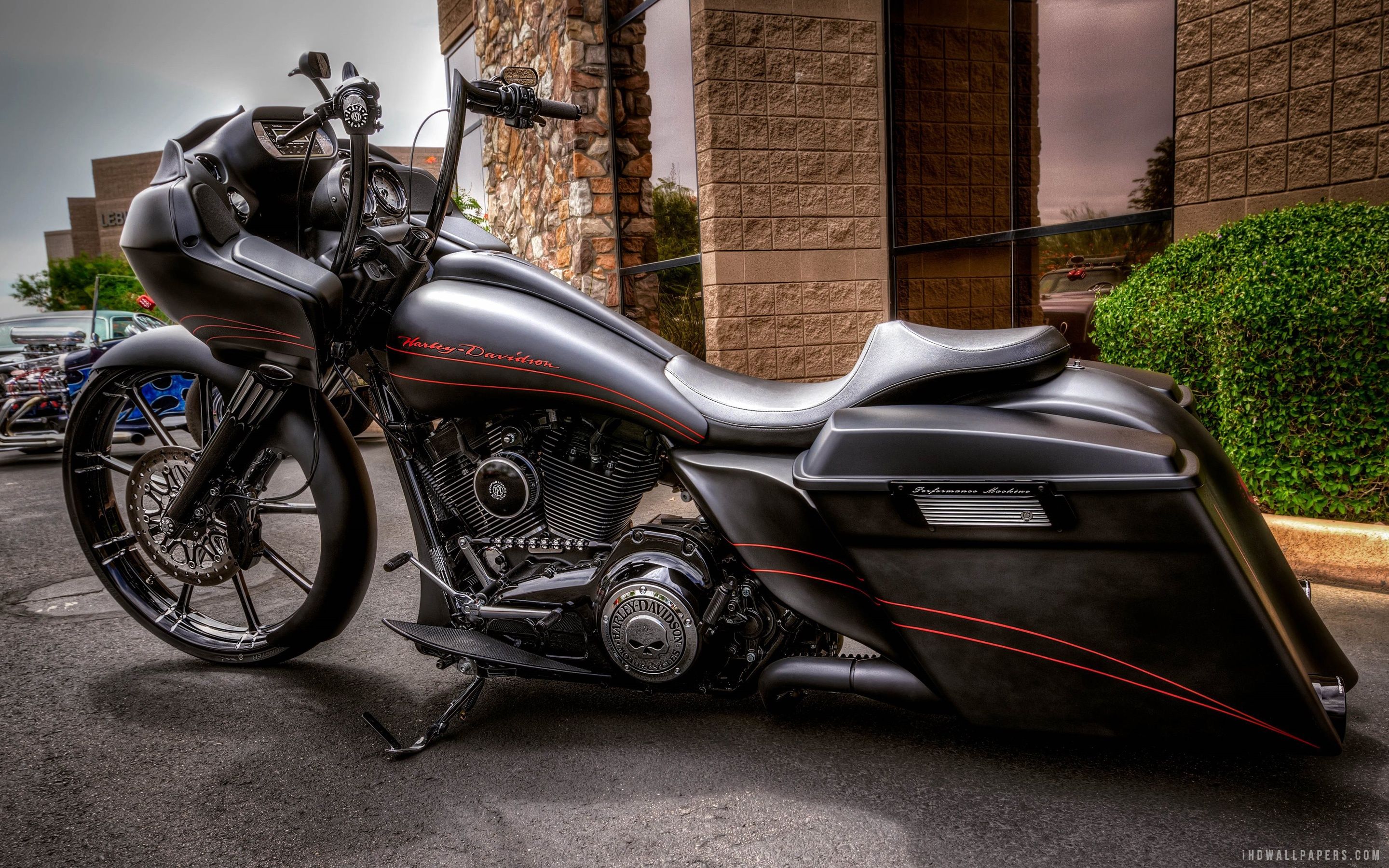 Harley Davidson Road Glide Wallpapers