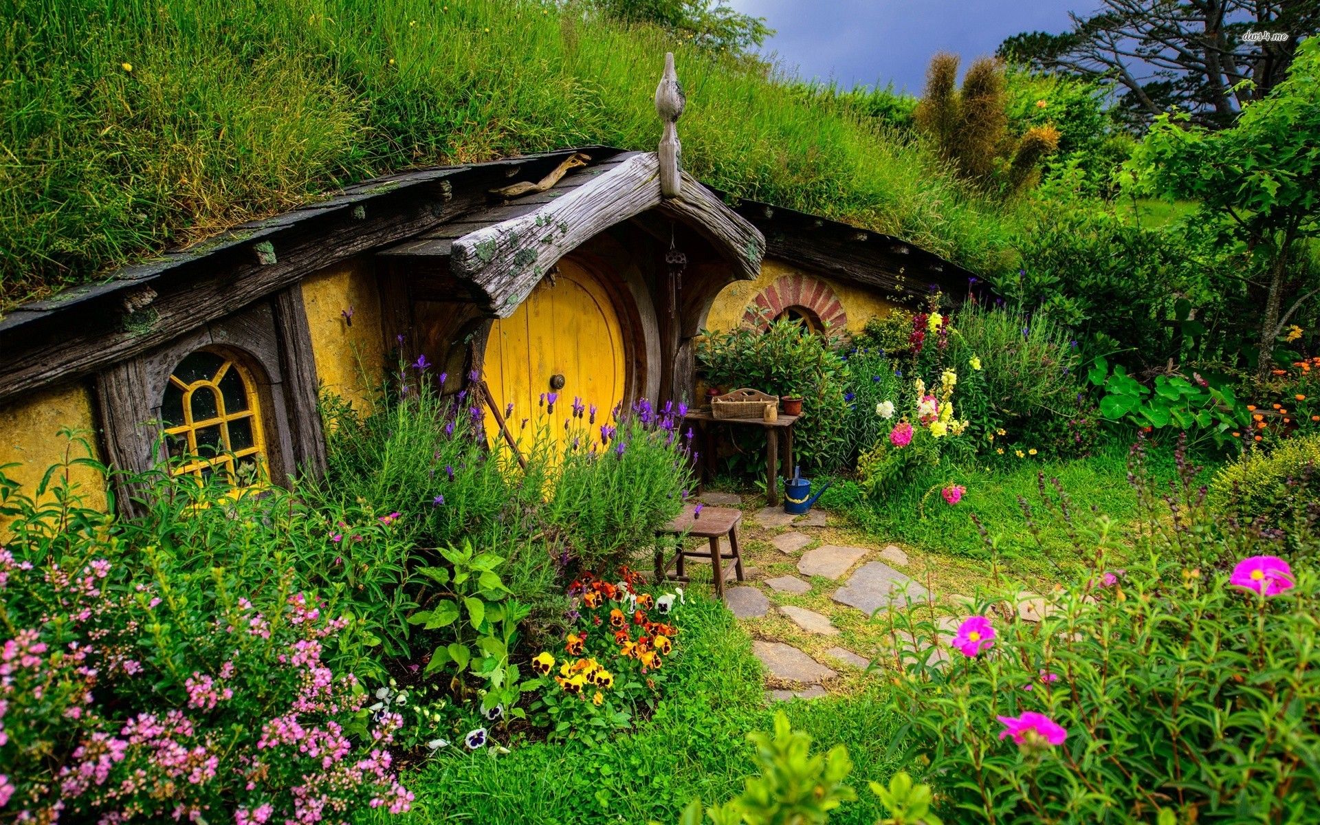 Hobbit Hole Wallpapers