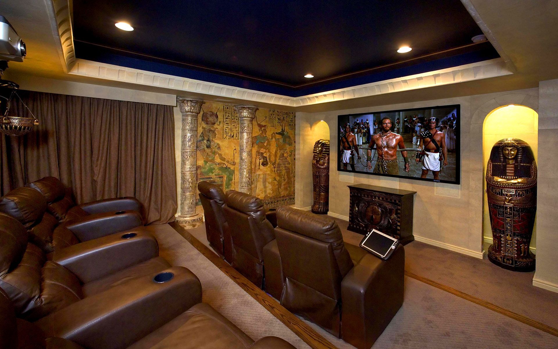 Home Theatre Wallpapers