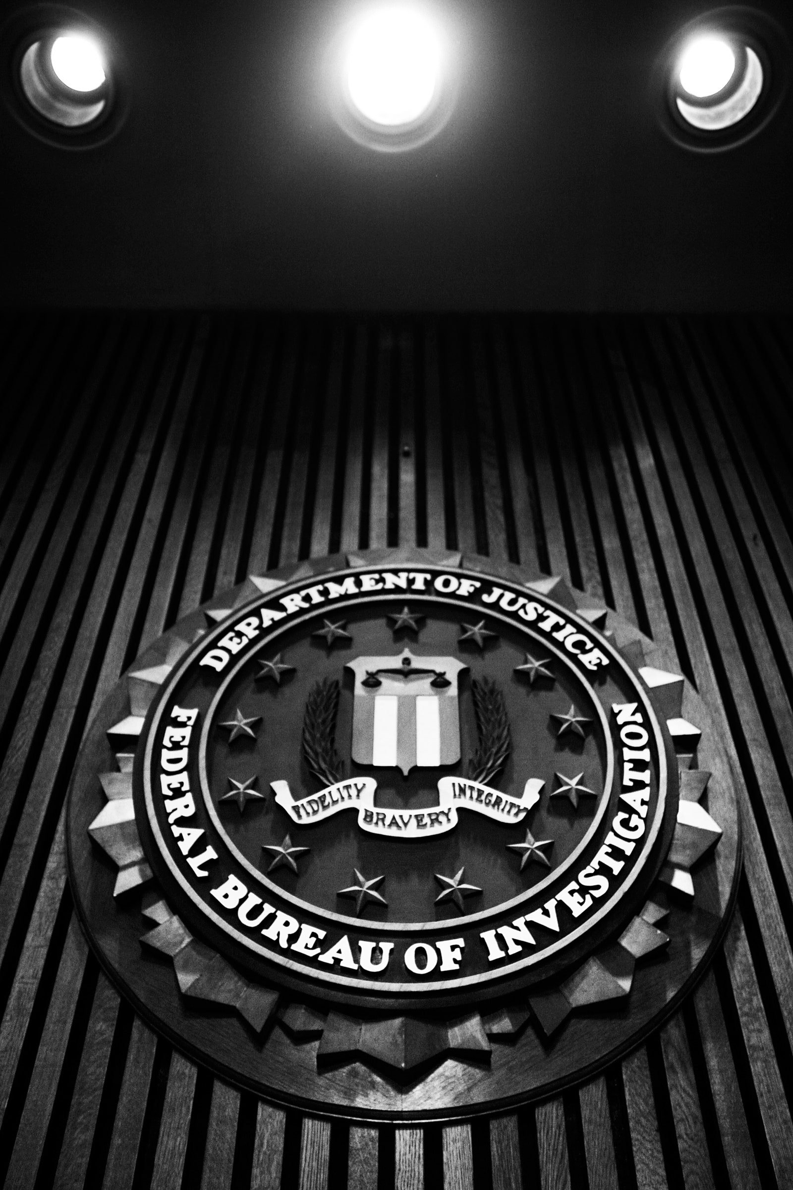 Iphone Fbi Wallpapers