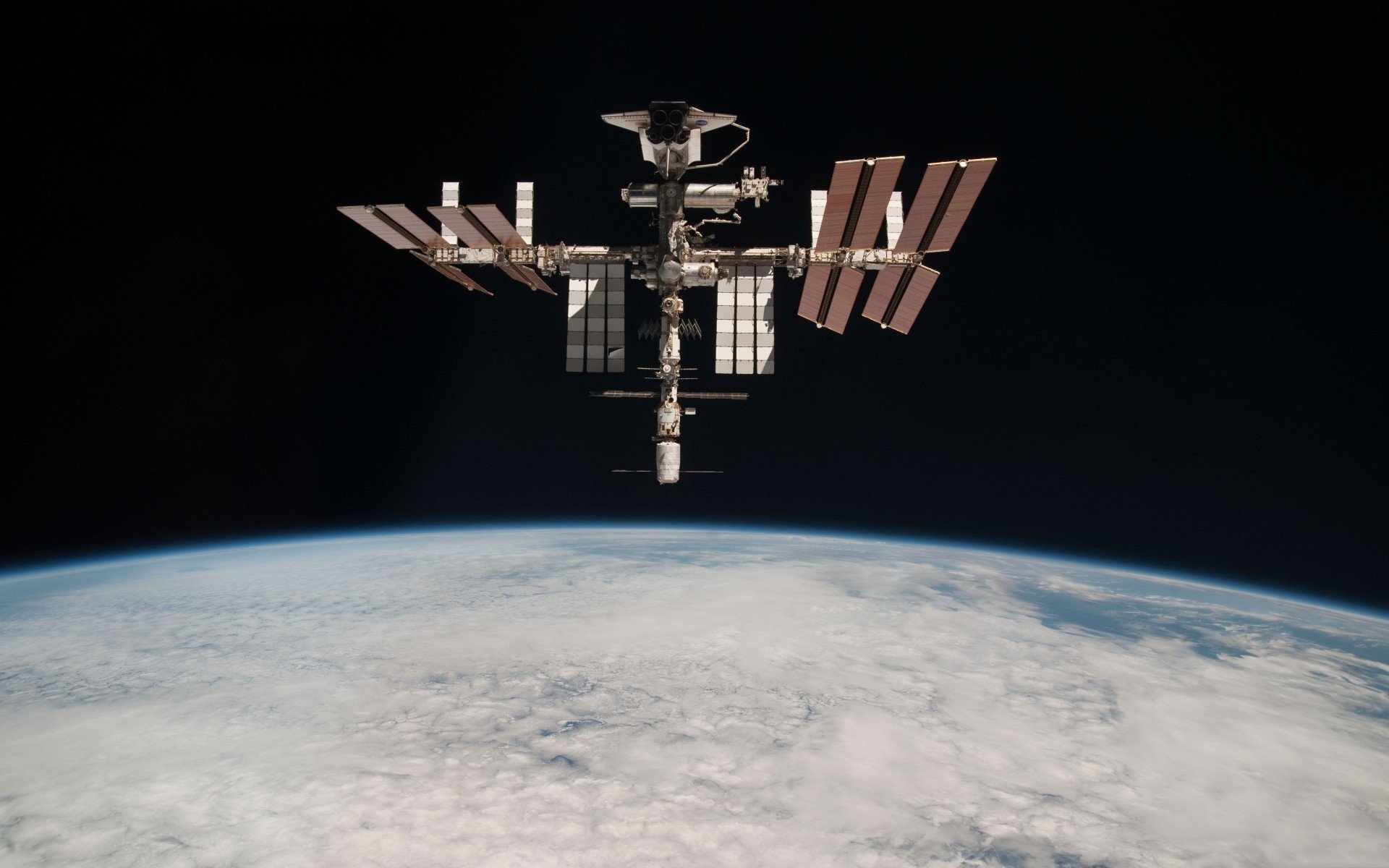 Iss Wallpapers