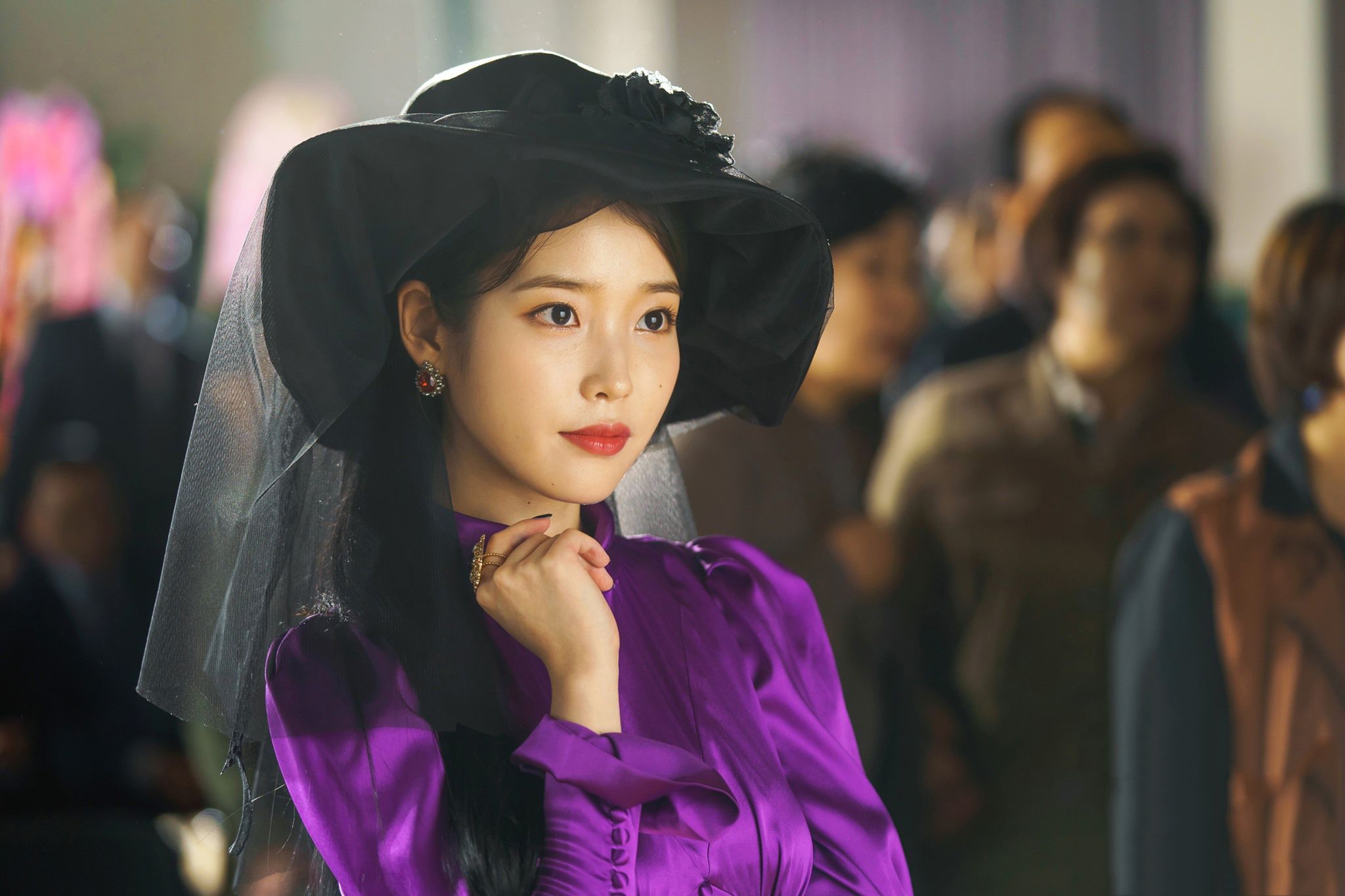 Iu Hotel Del Luna Wallpapers