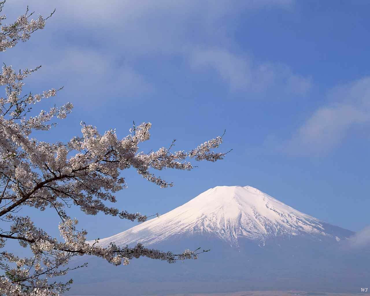 Japanese Mountains Wallpapers