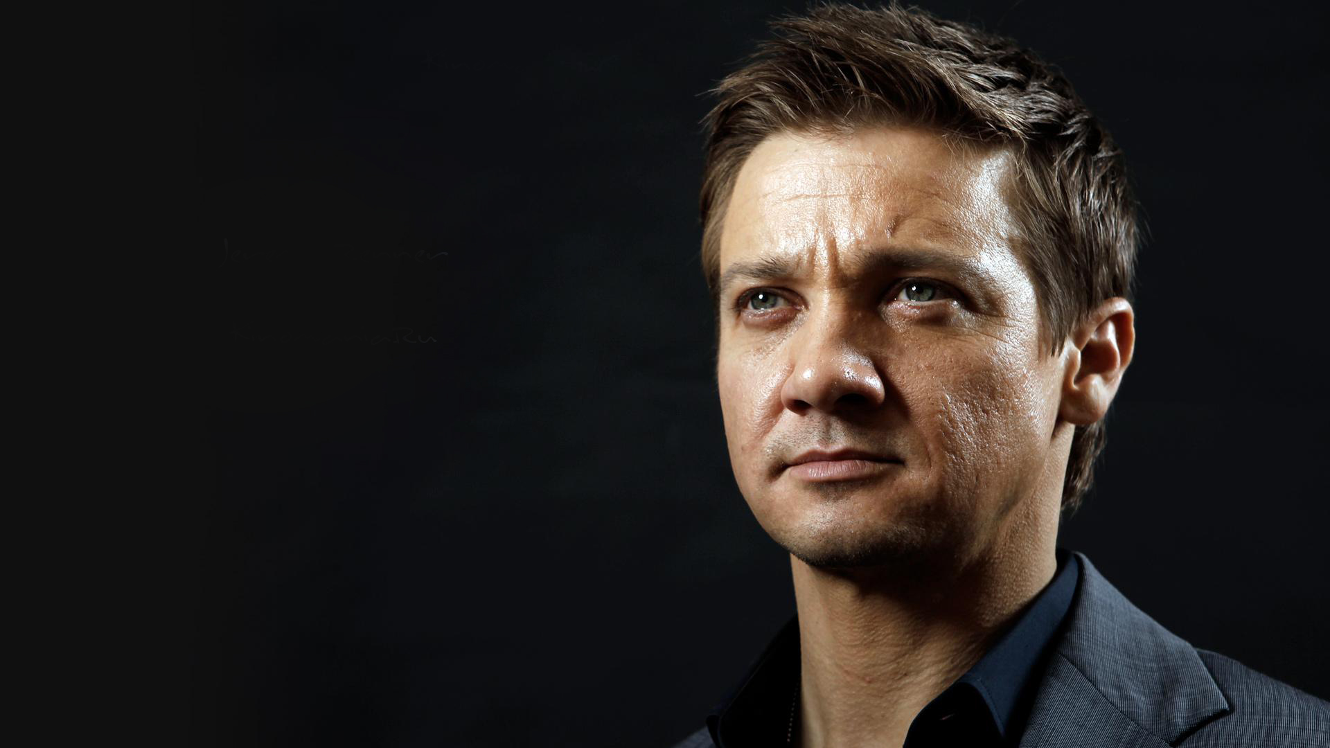 Jeremy Renner Images Wallpapers