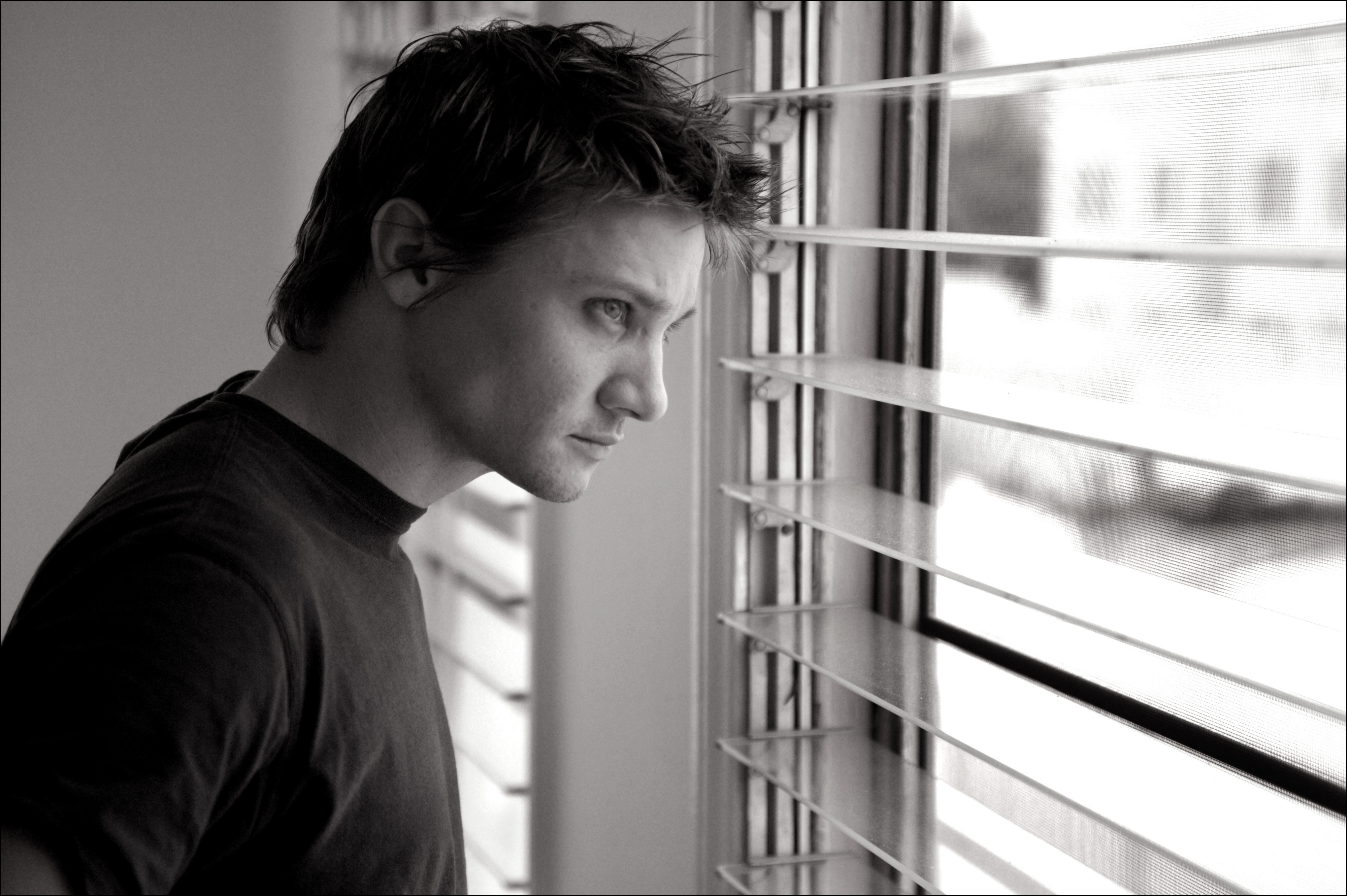 Jeremy Renner Images Wallpapers