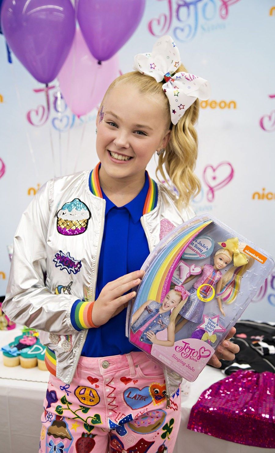 Jojo Siwa Bow Wallpapers