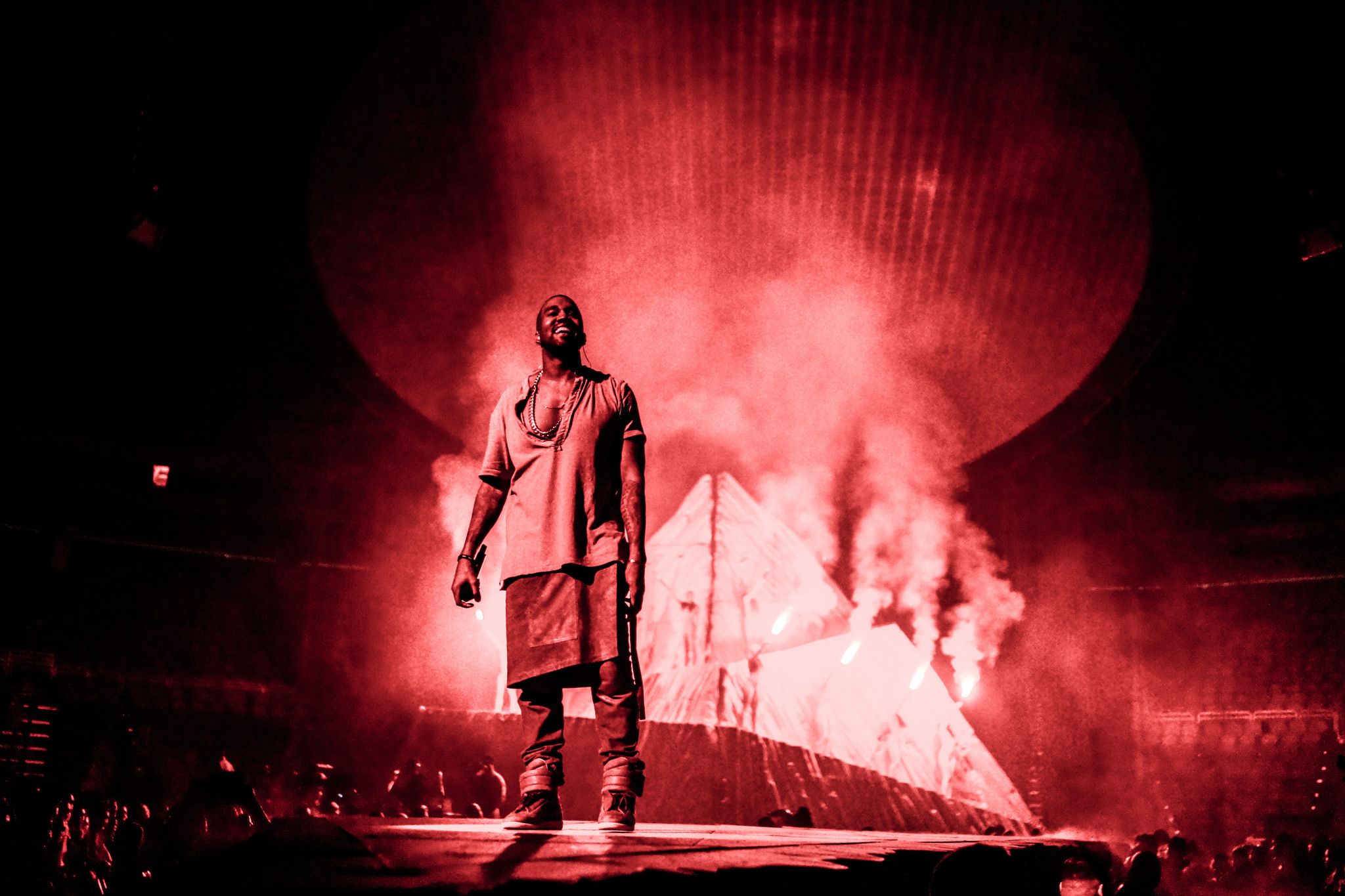 Kanye West Iconic Pictures Wallpapers