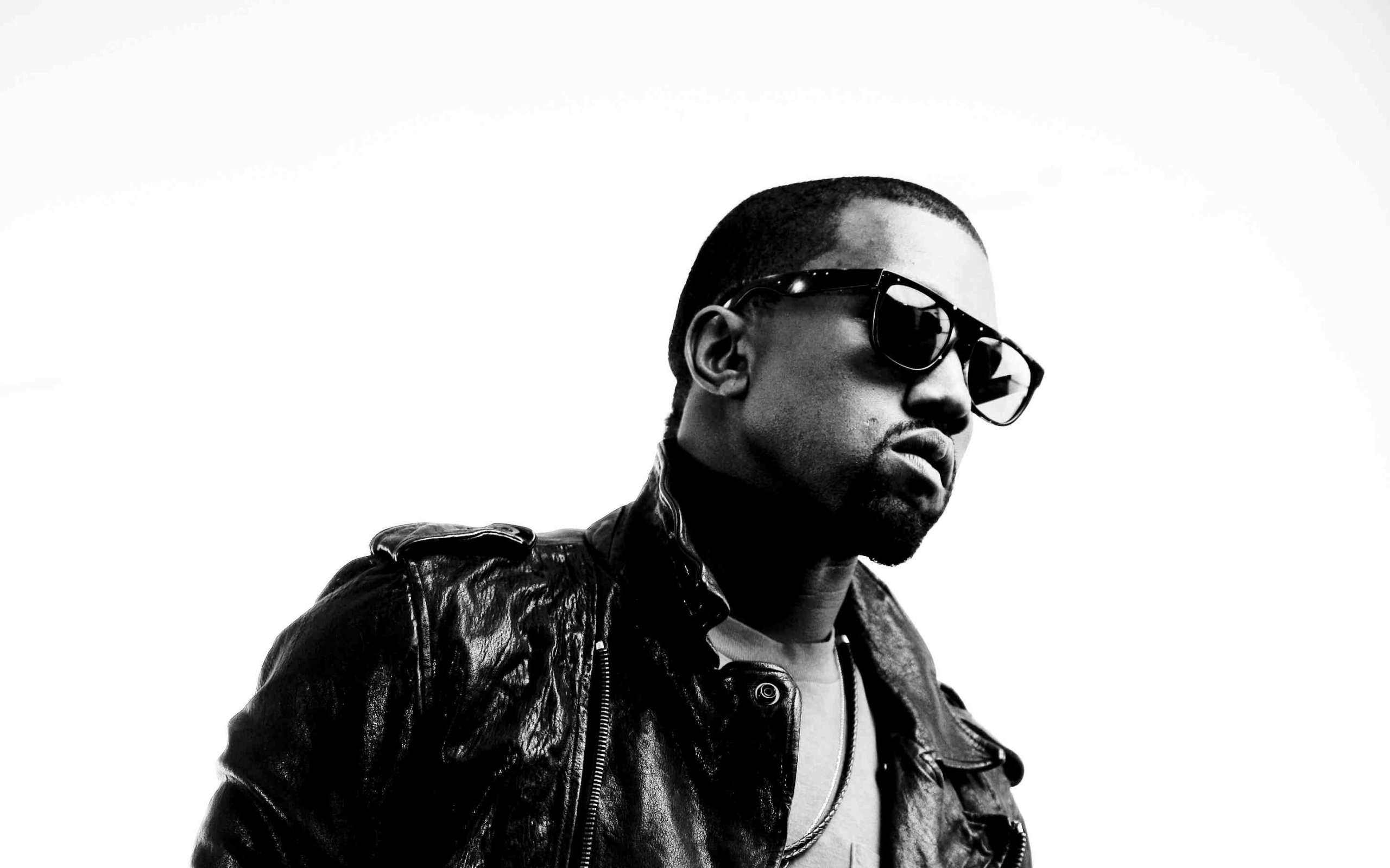 Kanye West Iconic Pictures Wallpapers