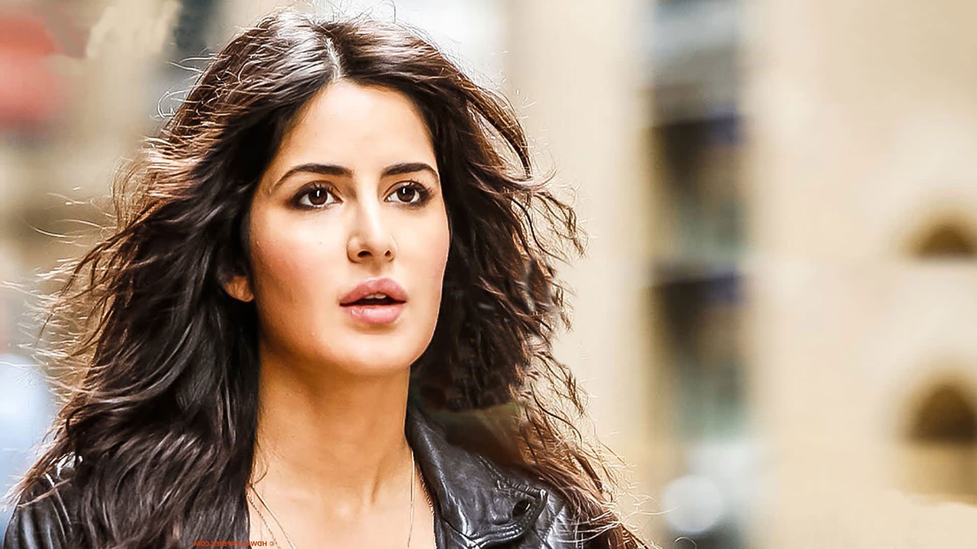 Katrina Kaif Hd Wallpapers