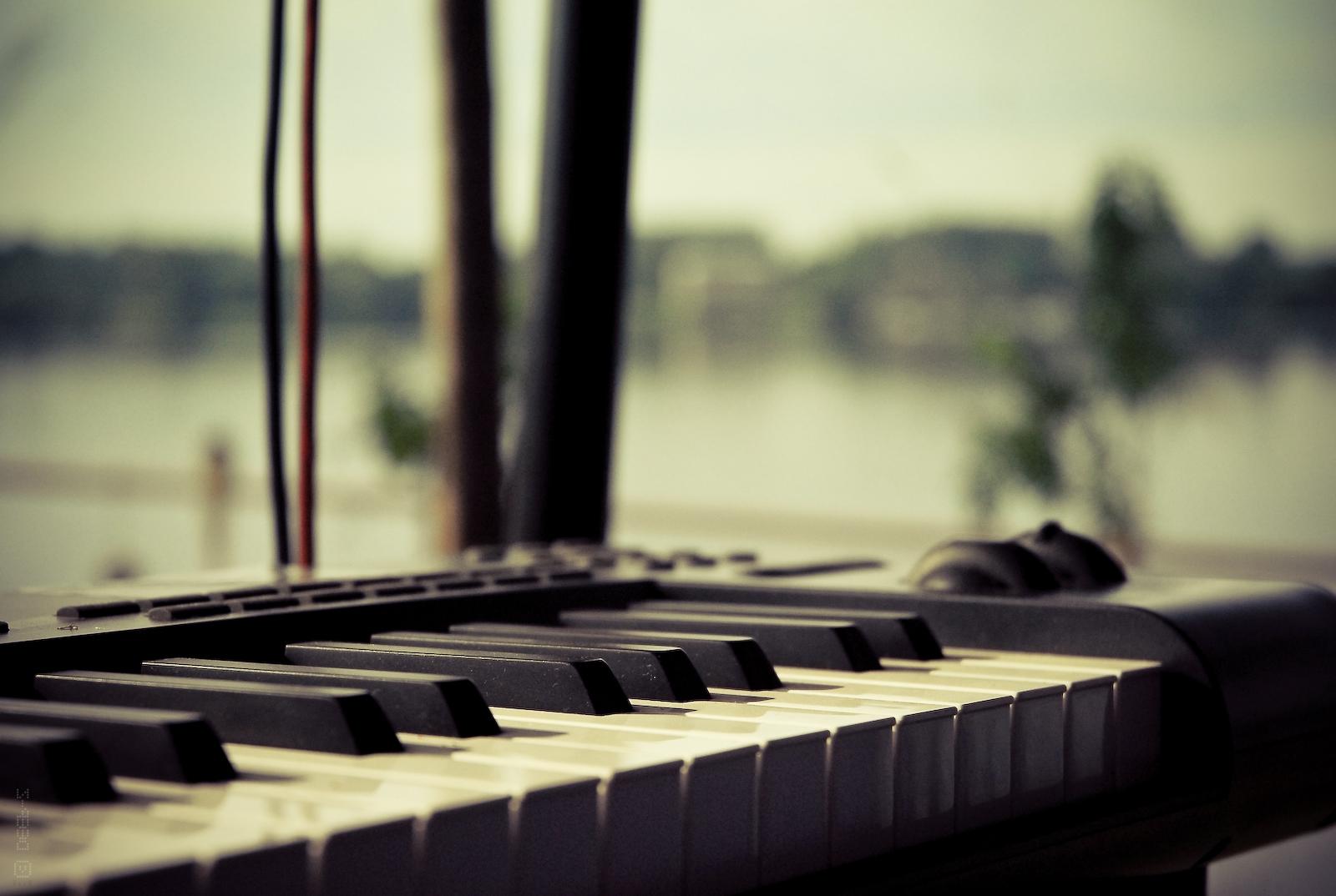 Keyboard Piano Wallpapers