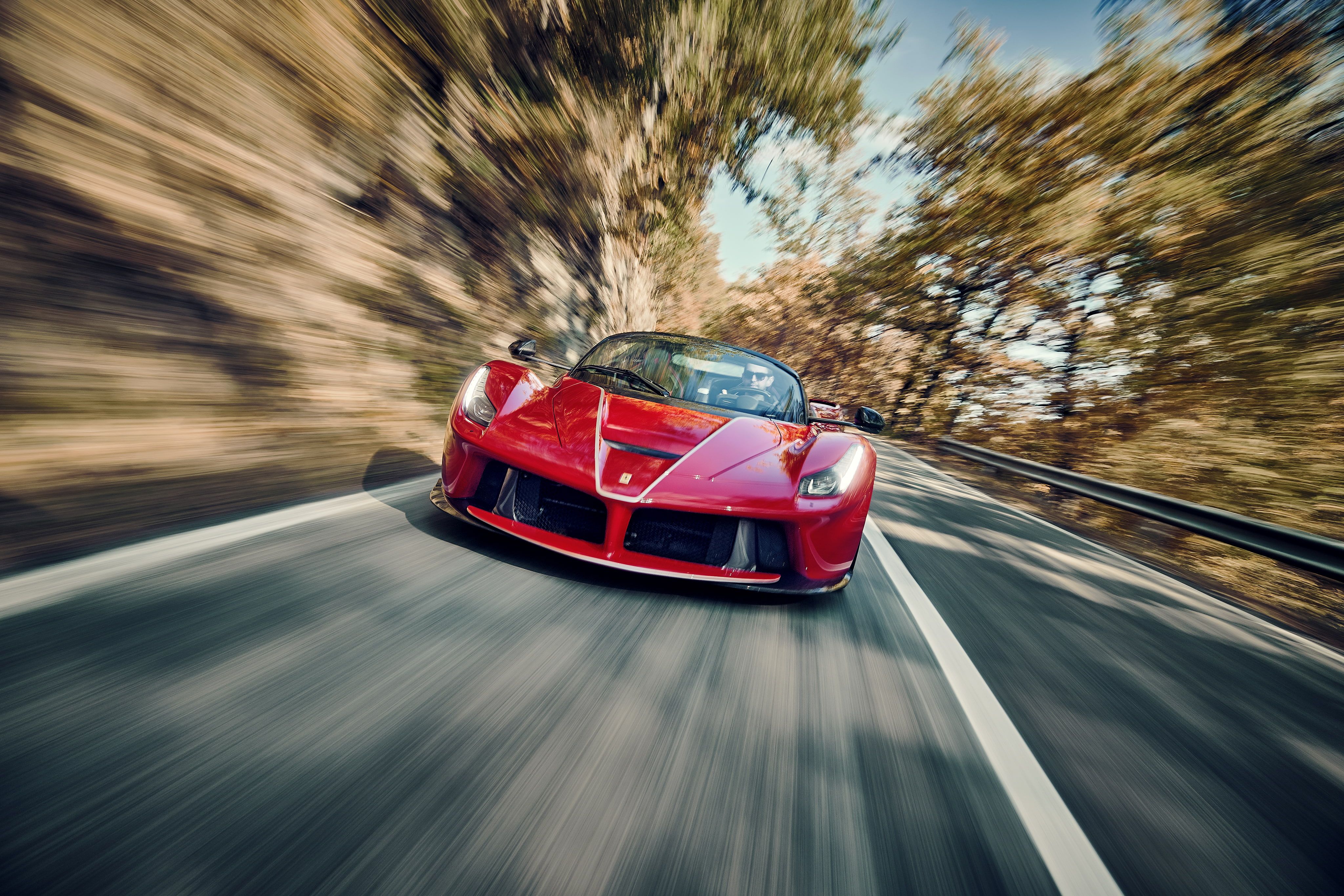 Laferrari 4K Wallpapers