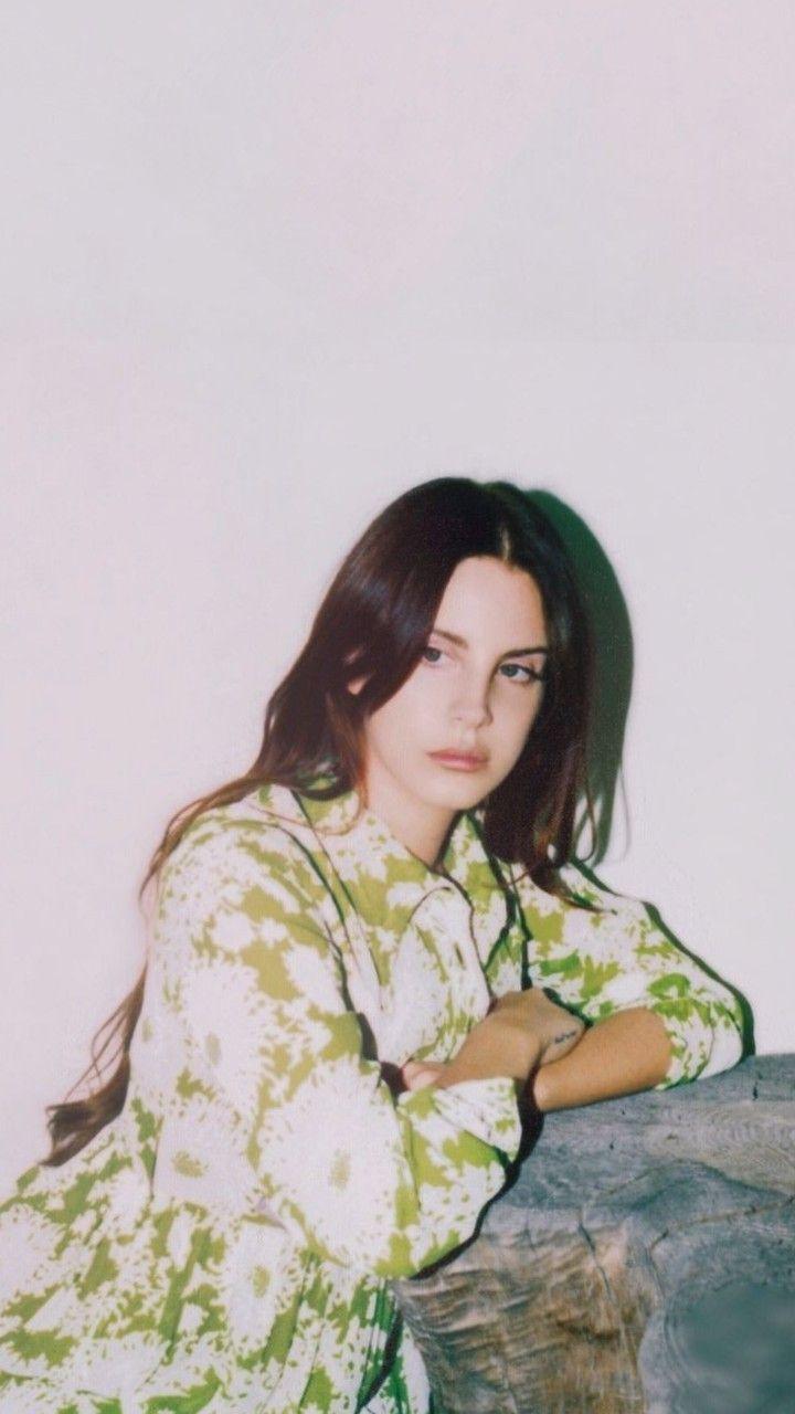 Lana Del Rey Iphone Wallpapers