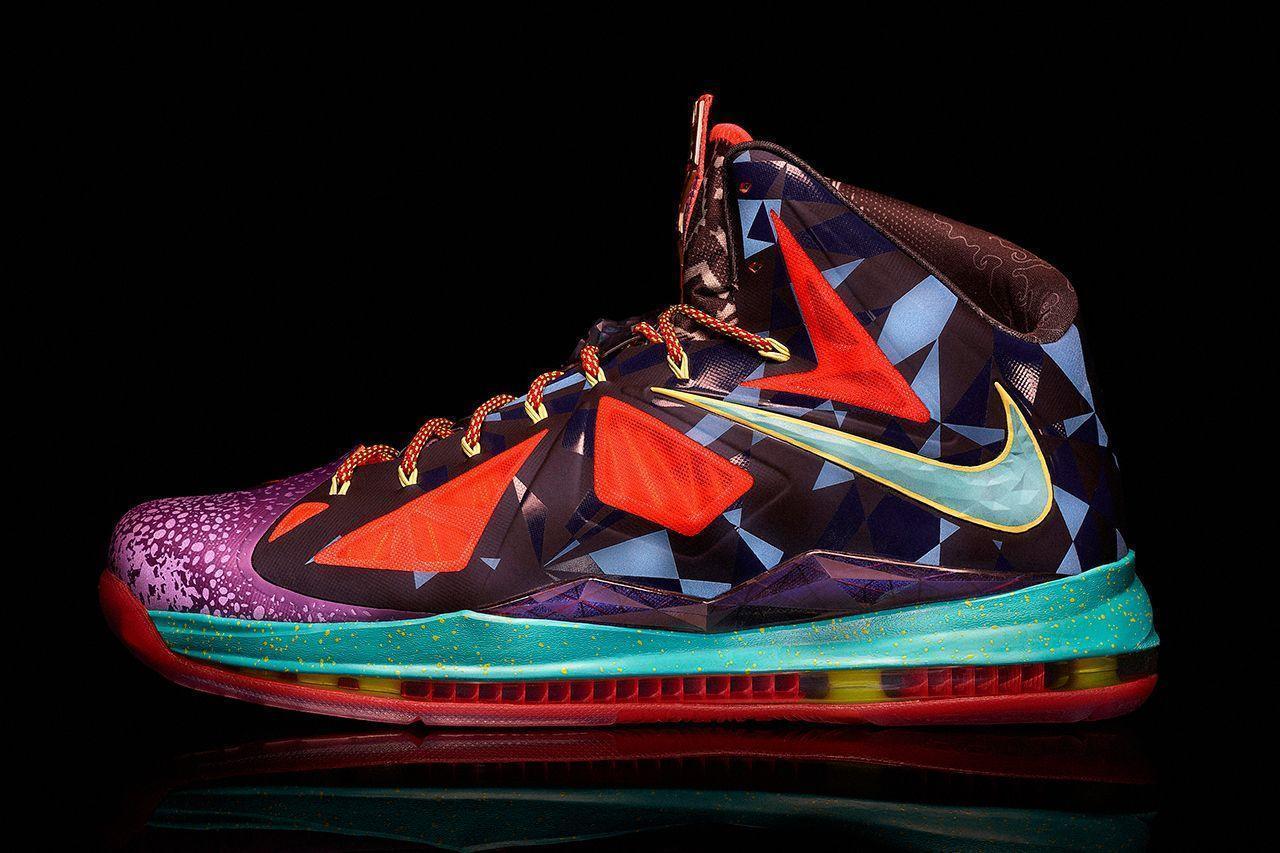 Lebrons Shoes Wallpapers