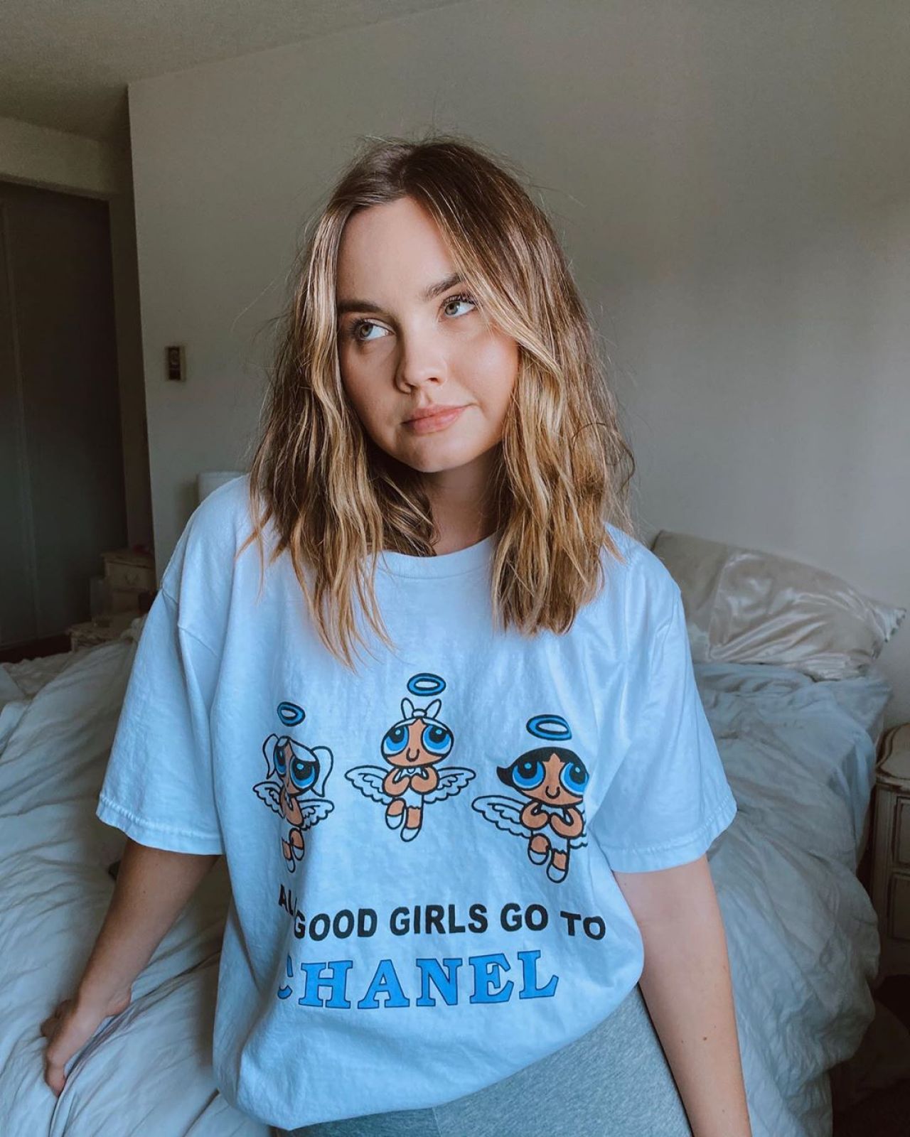 Liana Liberato Photoshoot Wallpapers