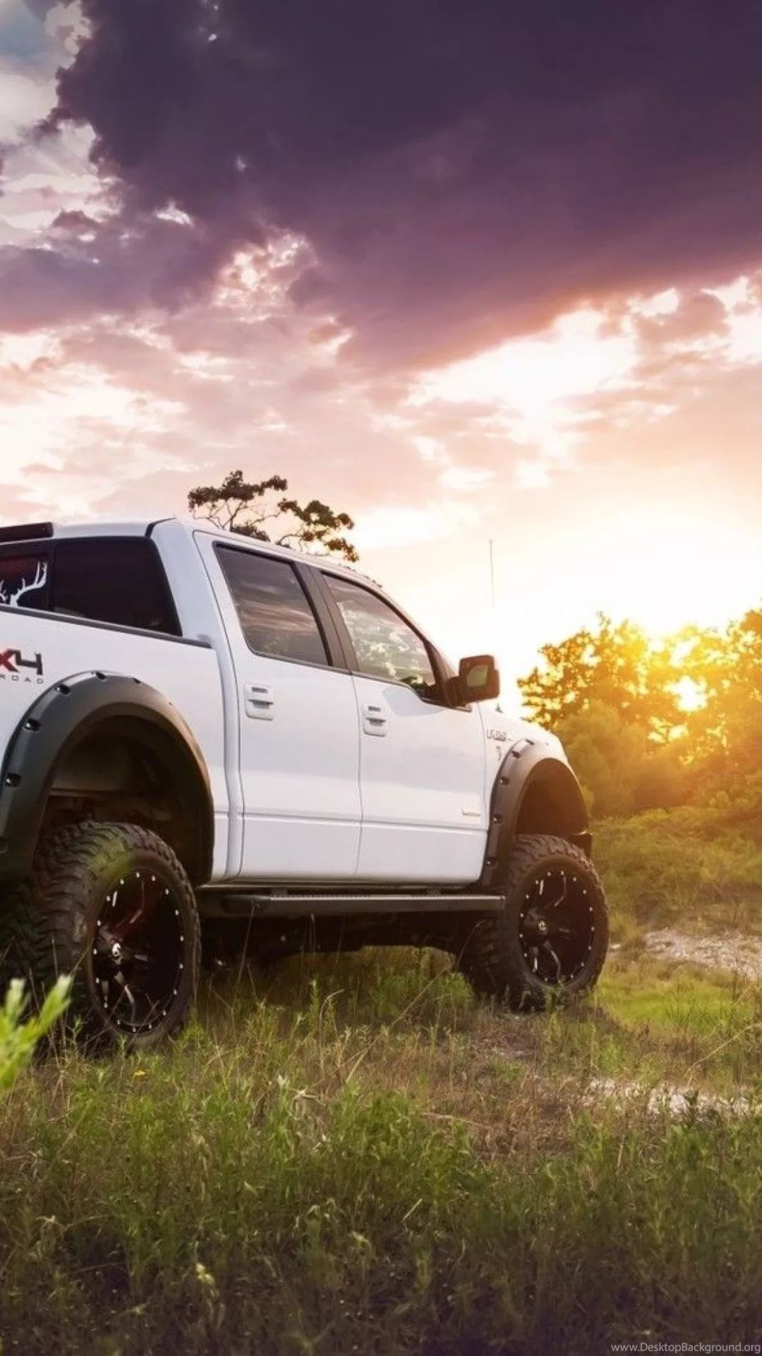 Lifted Truck Wallpapers