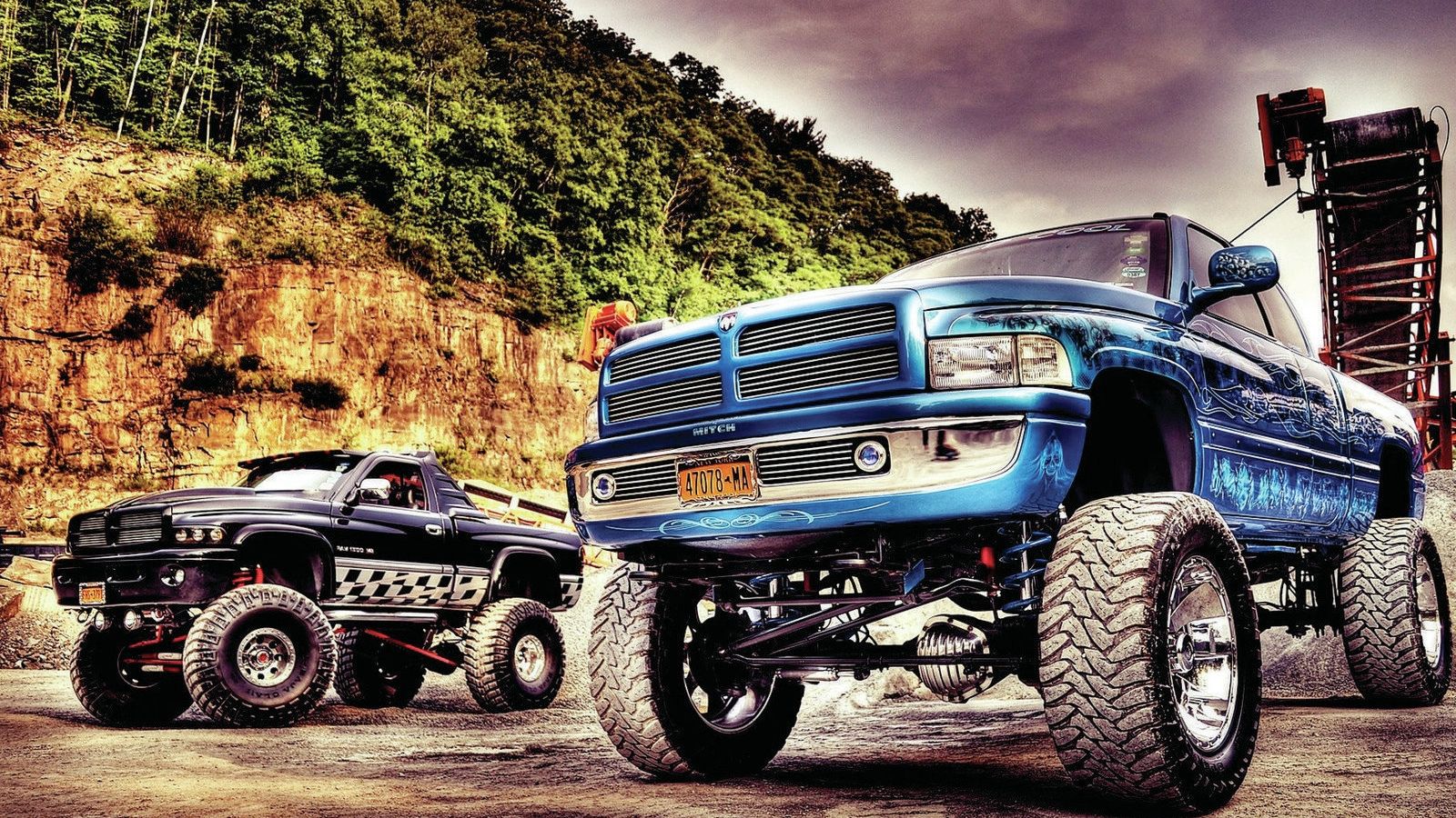 Lifted Truck Wallpapers